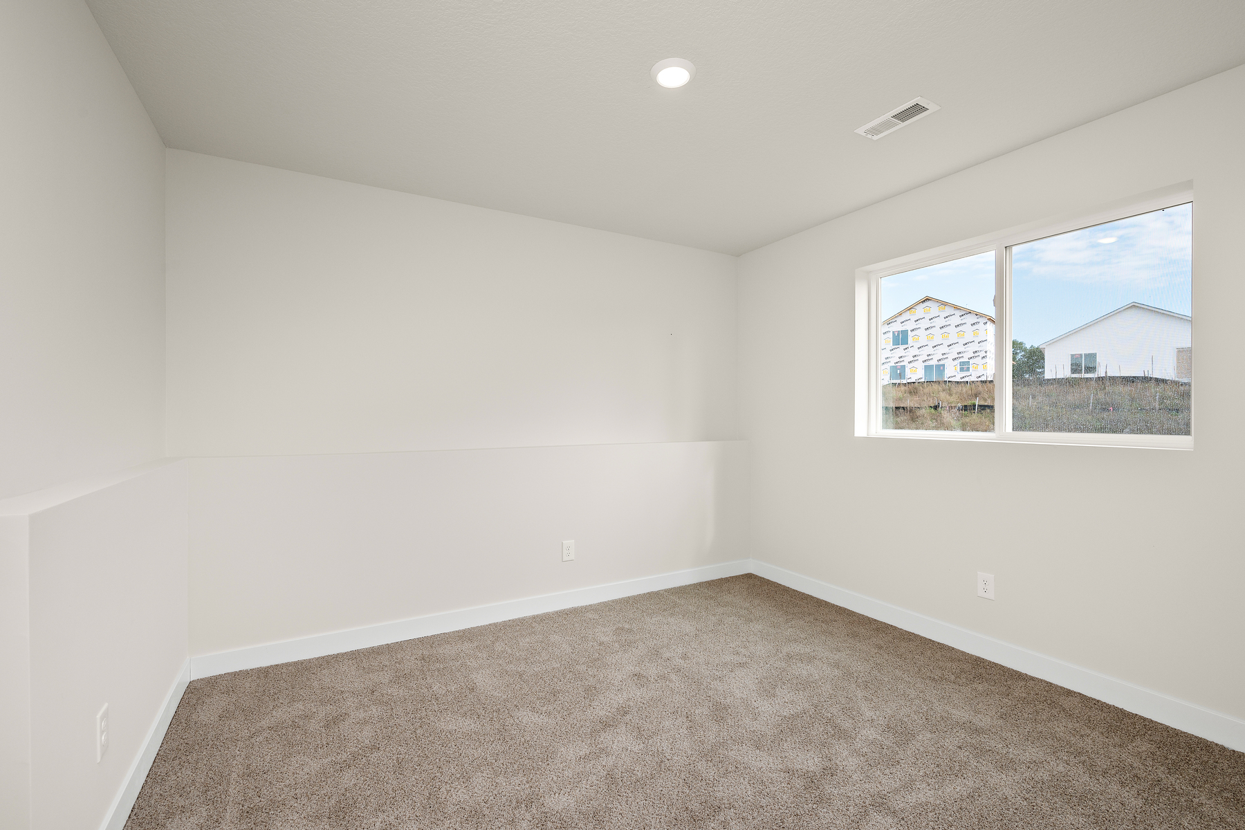 7698 Birch Street Property Photo 20