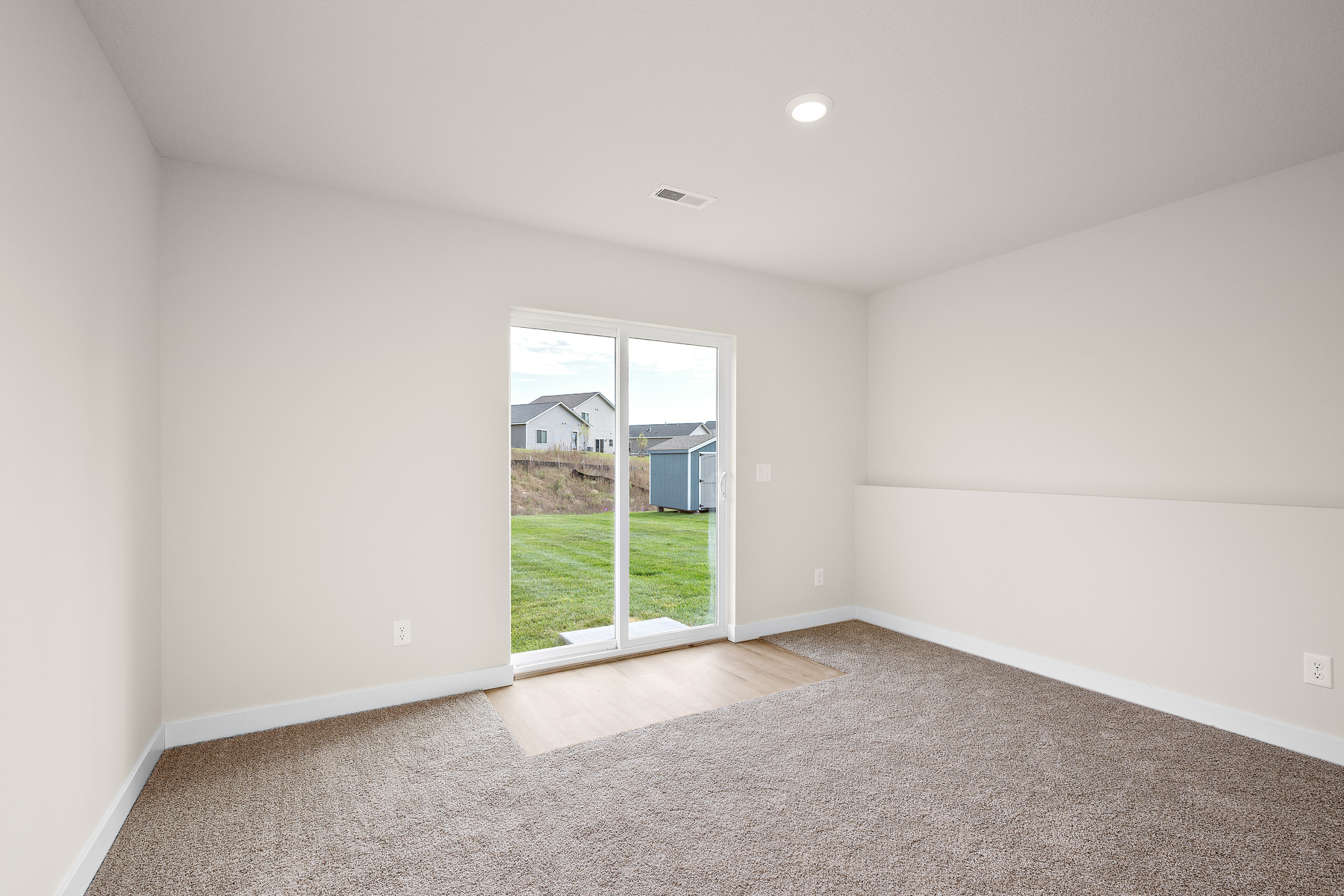 7698 Birch Street Property Photo 21
