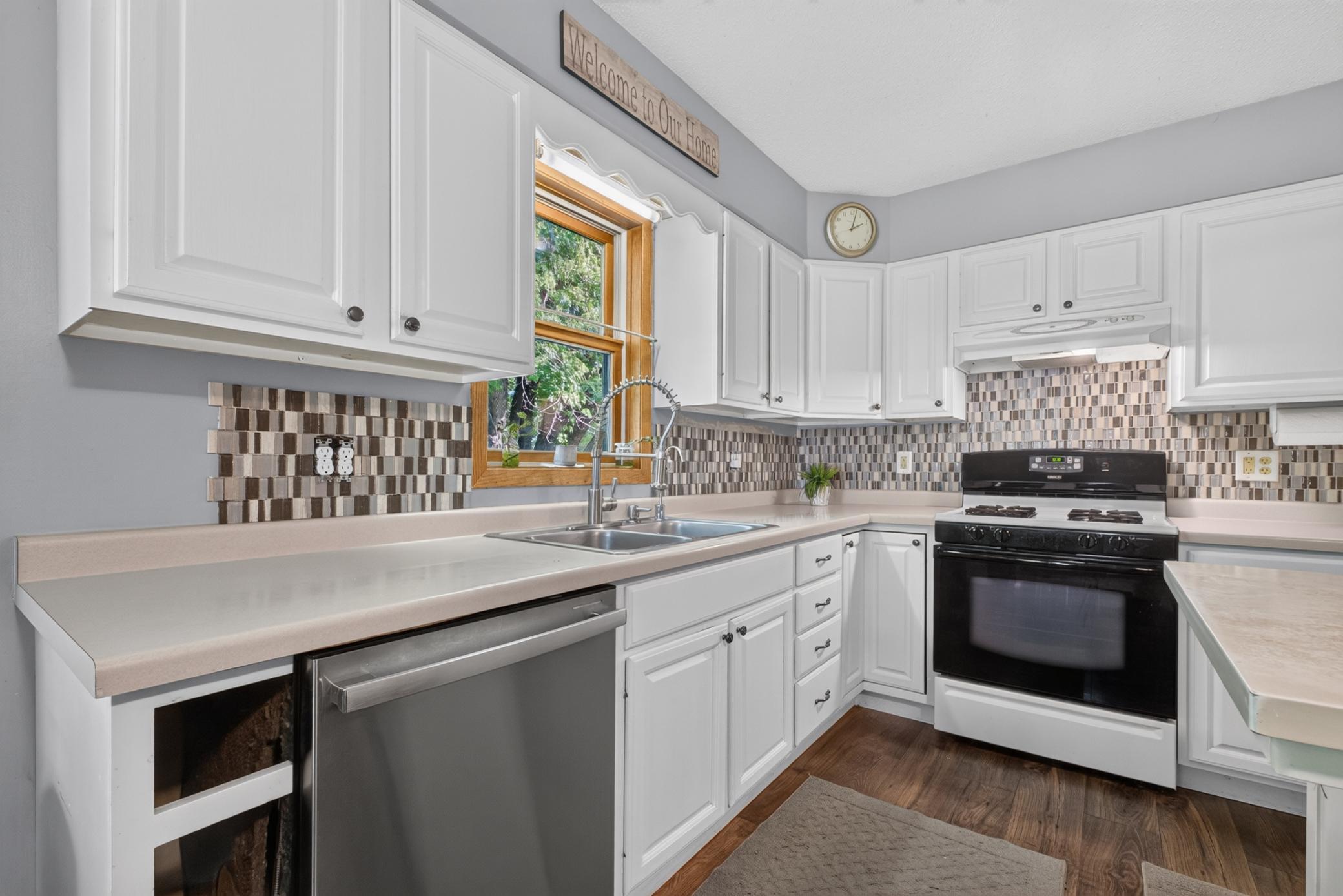 618 1st Street N Property Photo 12