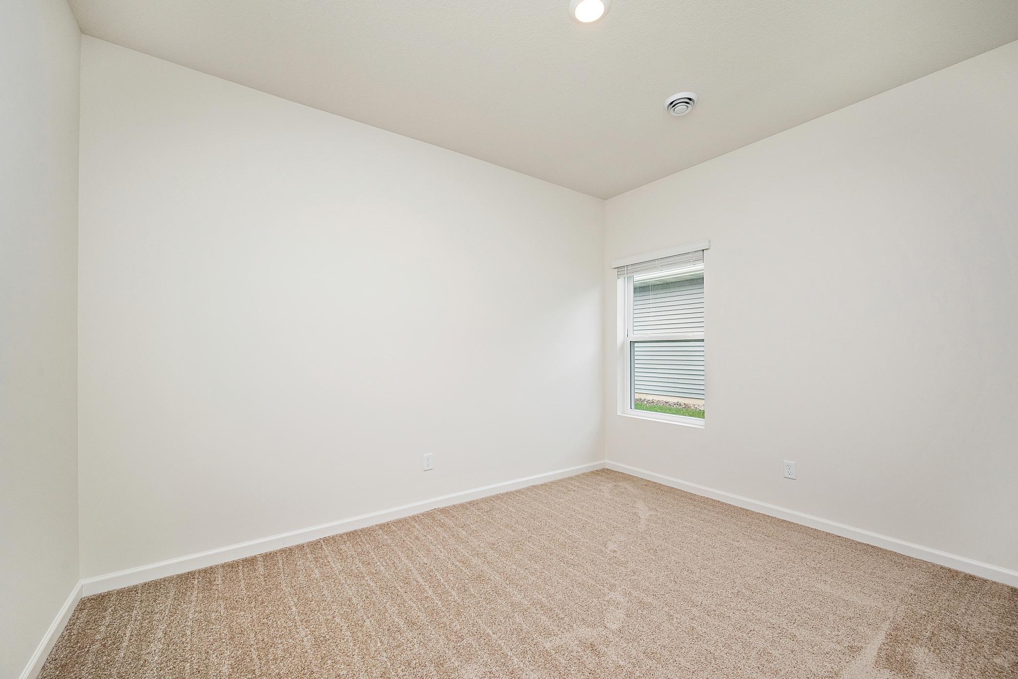 18726 Ivanhoe Street Nw Property Photo 16