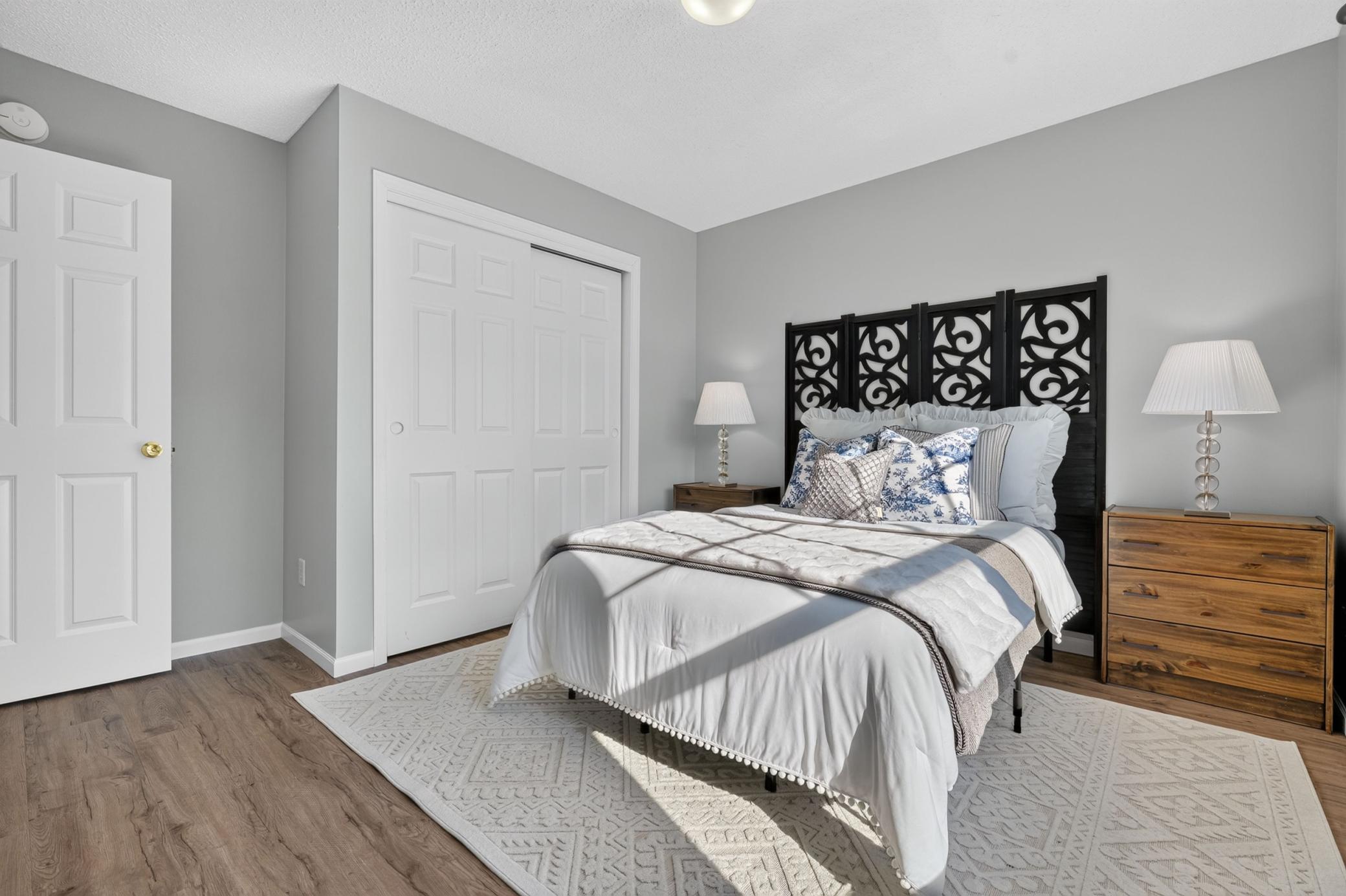 1667 Village Trail E 5 Property Photo 28
