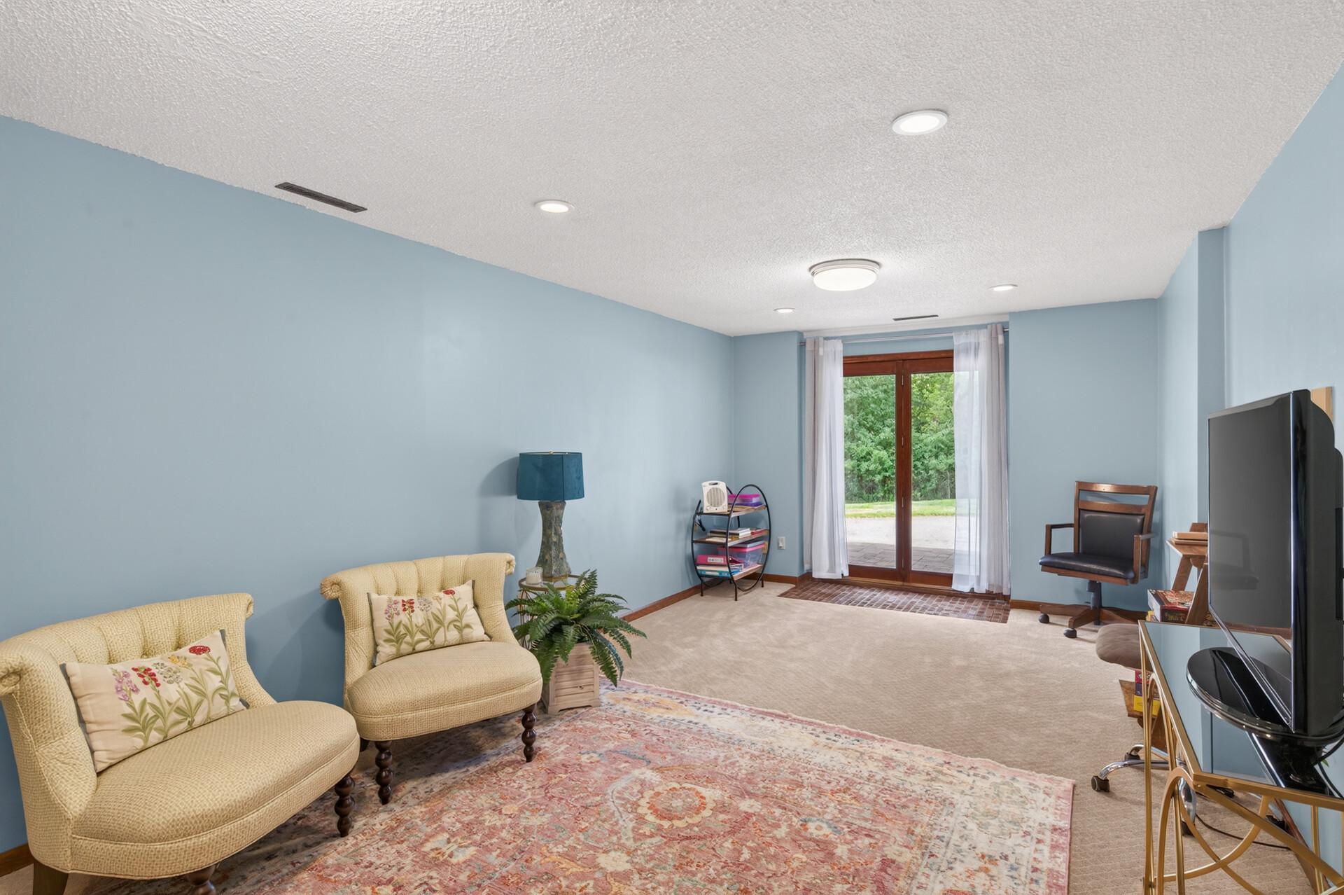 18425 Harrogate Drive Property Photo 43
