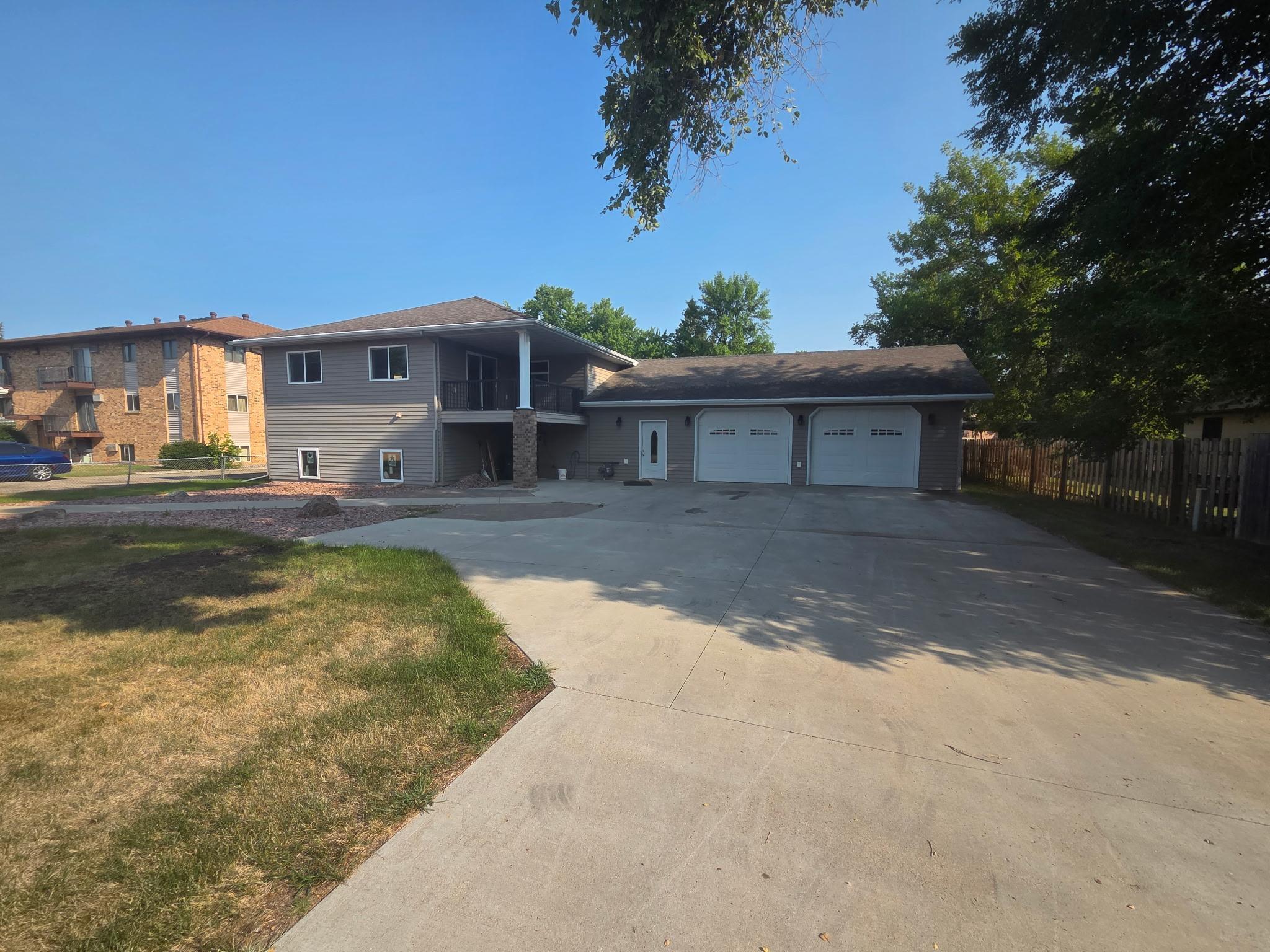 311 4th Avenue N Property Photo 5