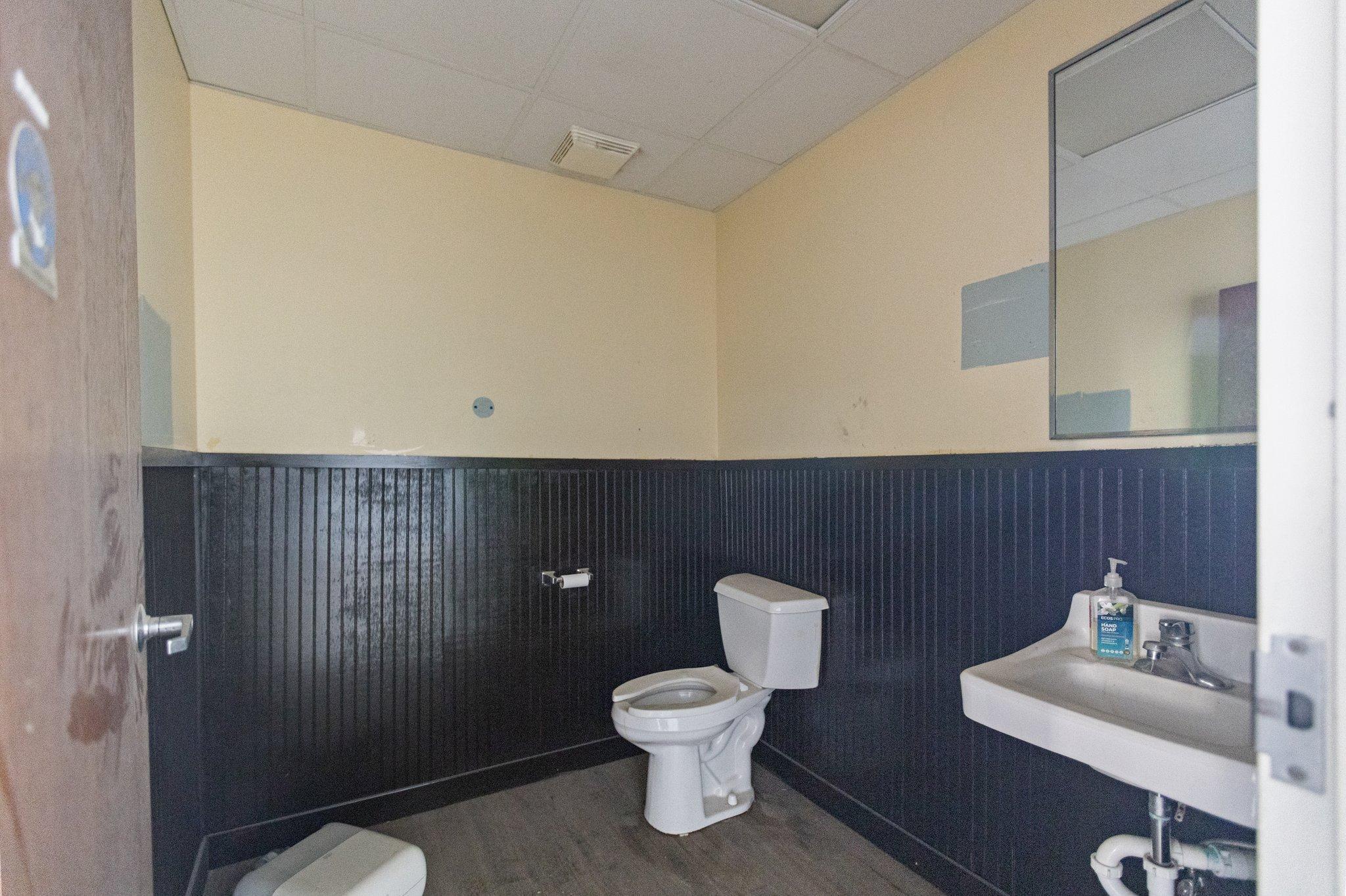 313 Central Avenue N Property Photo 11