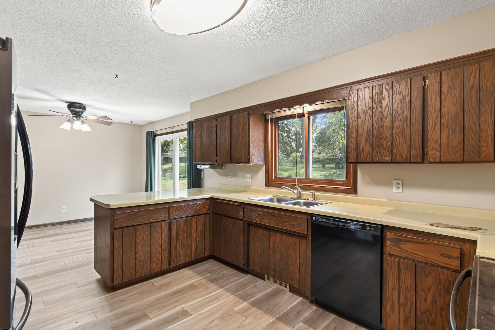 1105 W 155th Street Property Photo 7