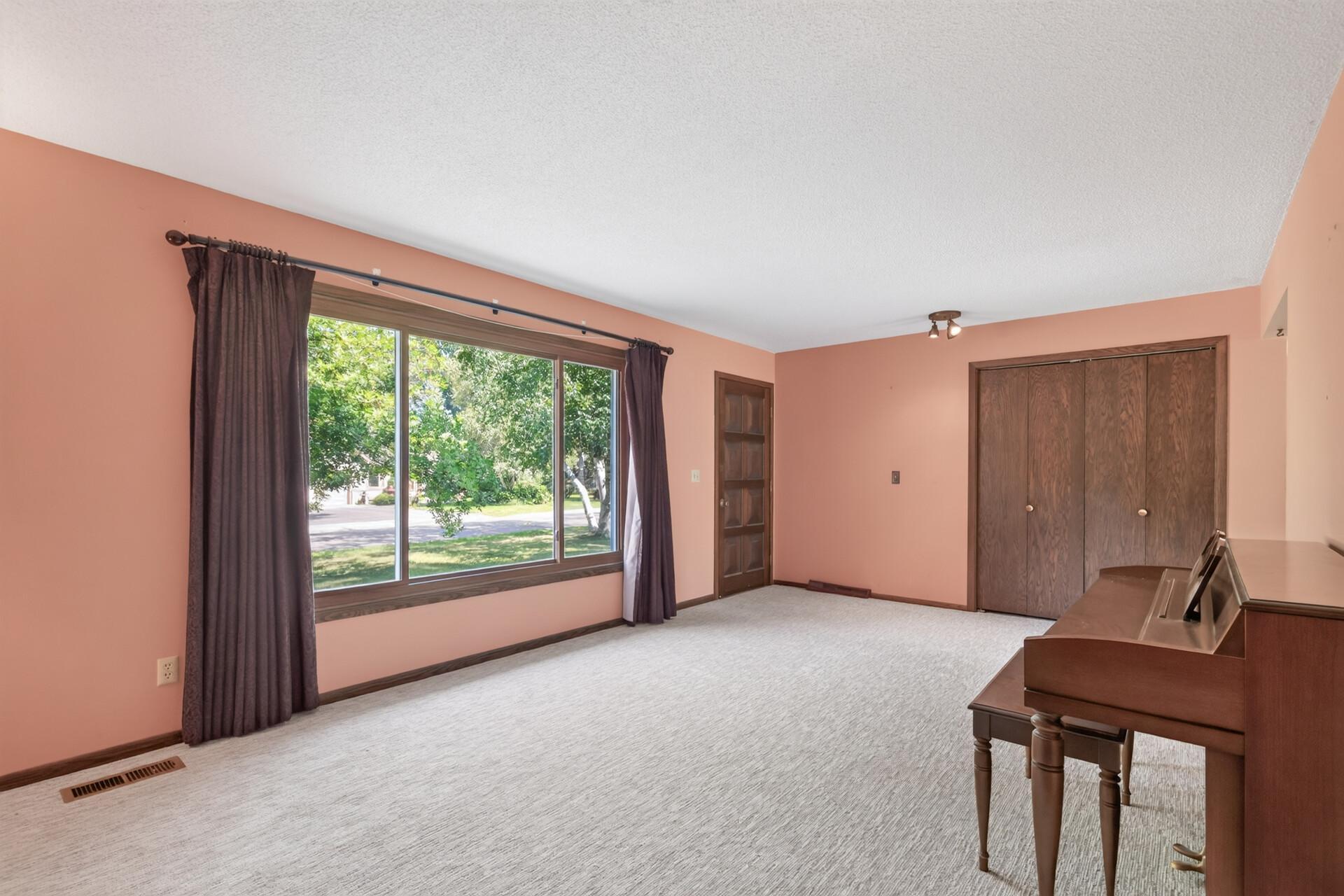 1105 W 155th Street Property Photo 13