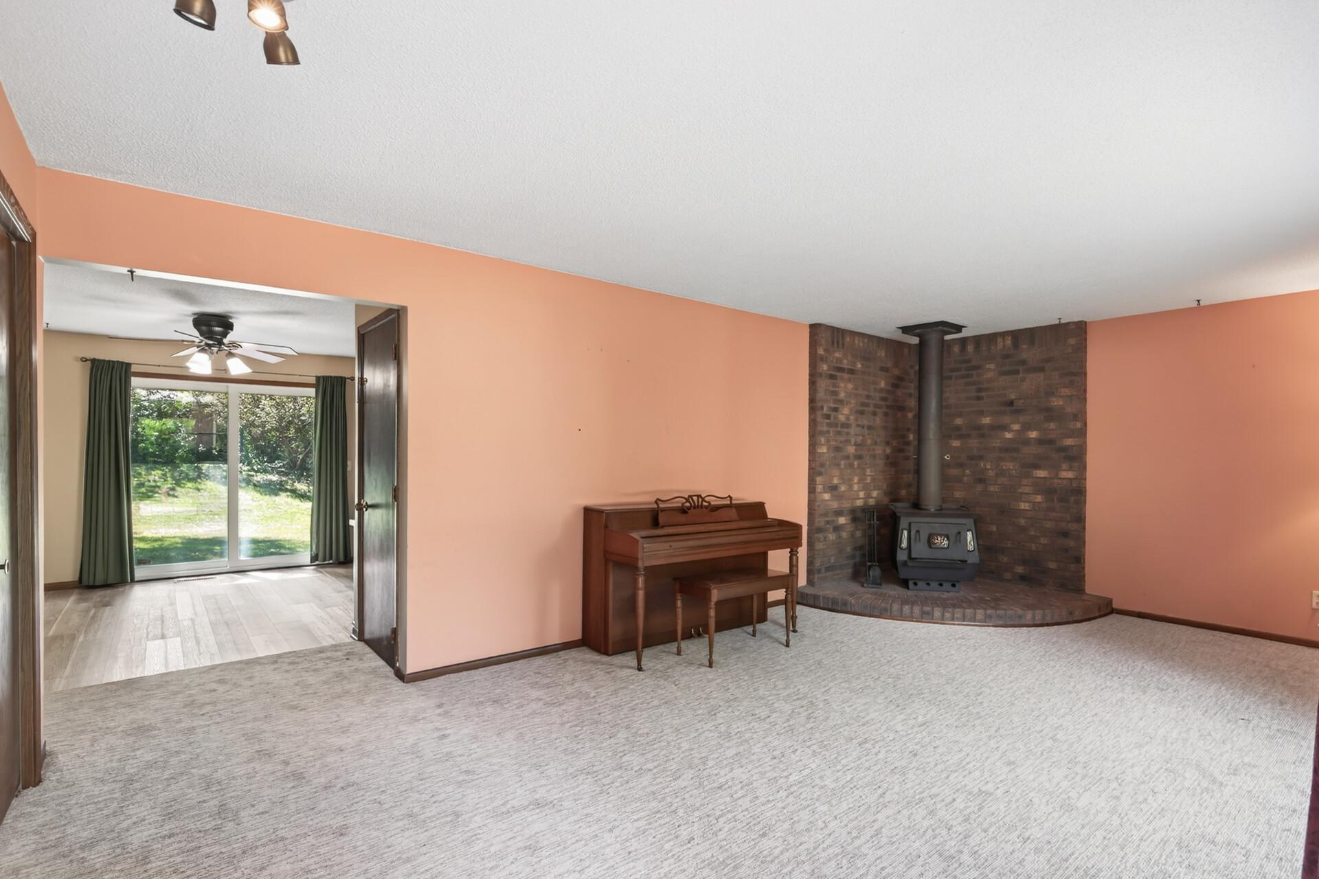 1105 W 155th Street Property Photo 14
