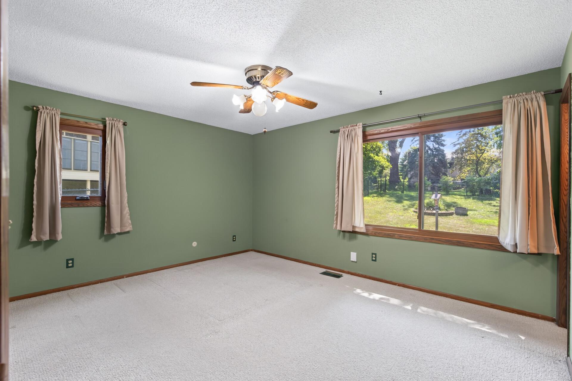 1105 W 155th Street Property Photo 16