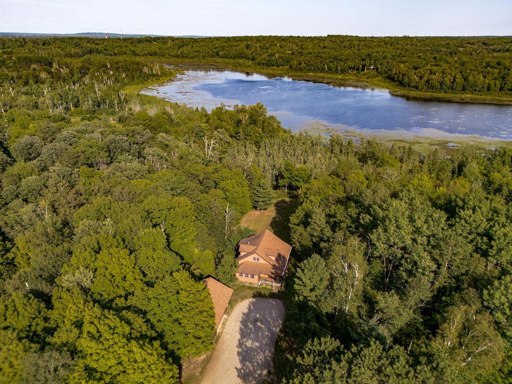 1515 Isleview Road Property Photo 5