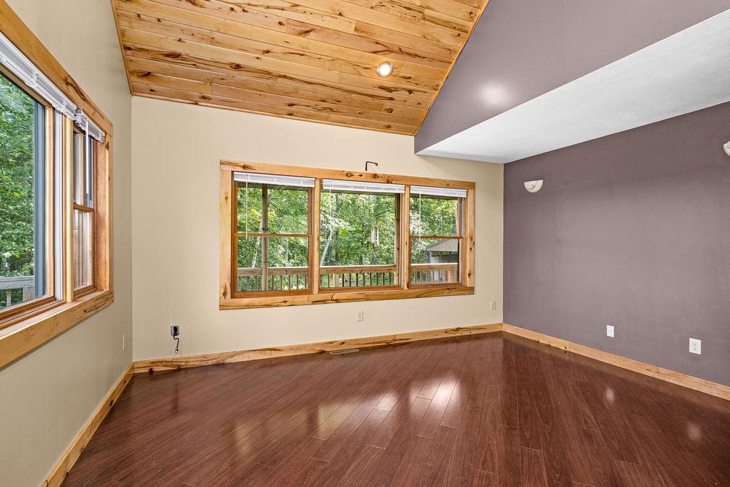 1515 Isleview Road Property Photo 13