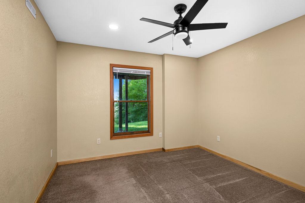 1515 Isleview Road Property Photo 25