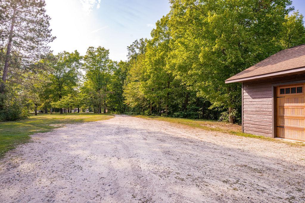 1515 Isleview Road Property Photo 32