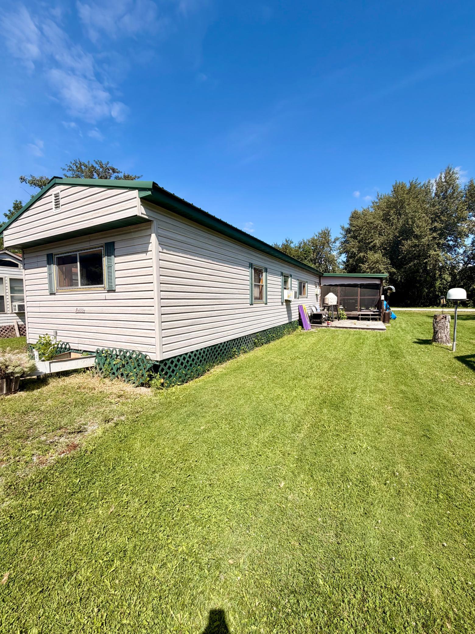 Lot 29 Warroad Estates Property Photo 1