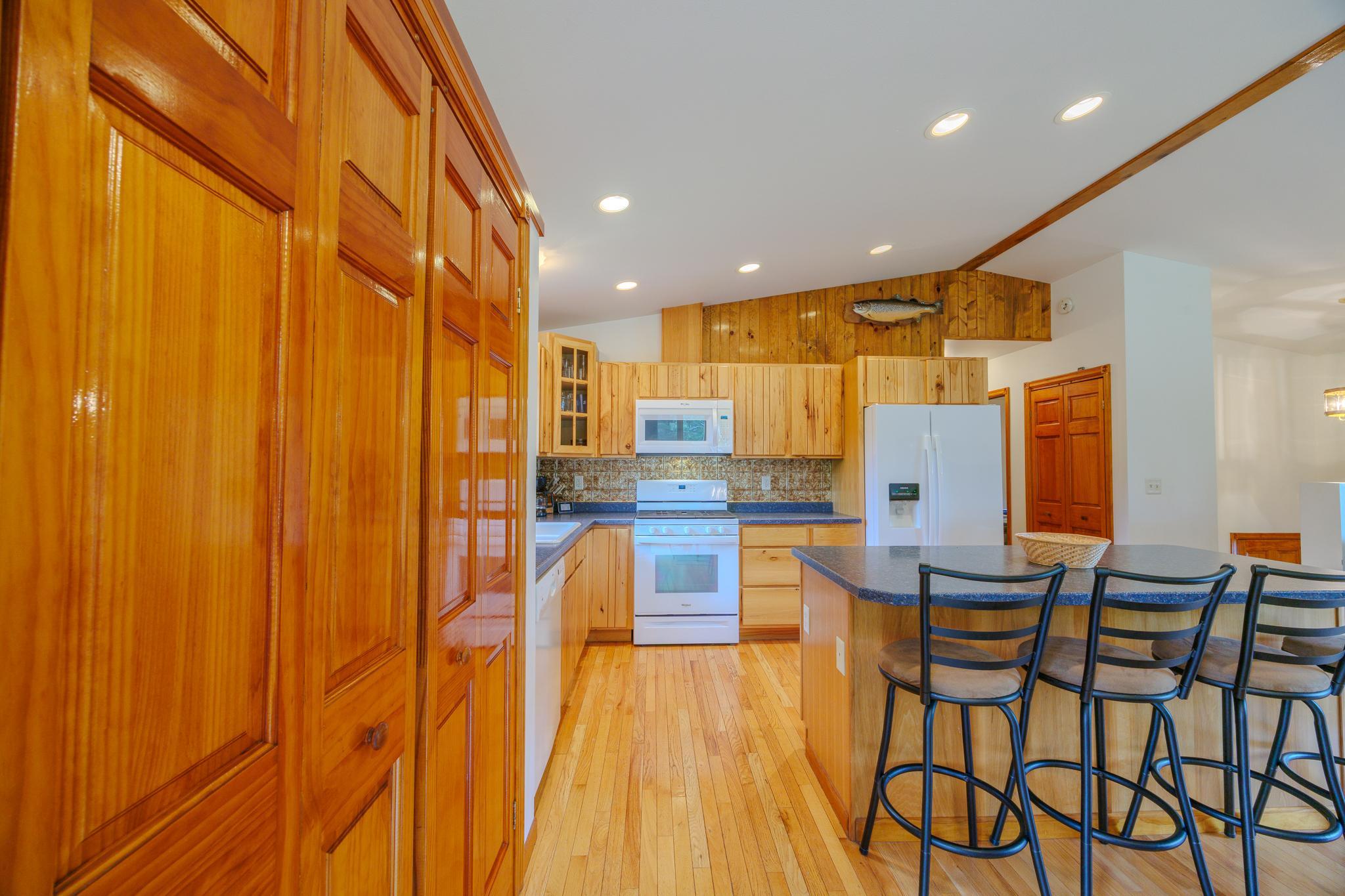 12946 390th Street Property Photo 7