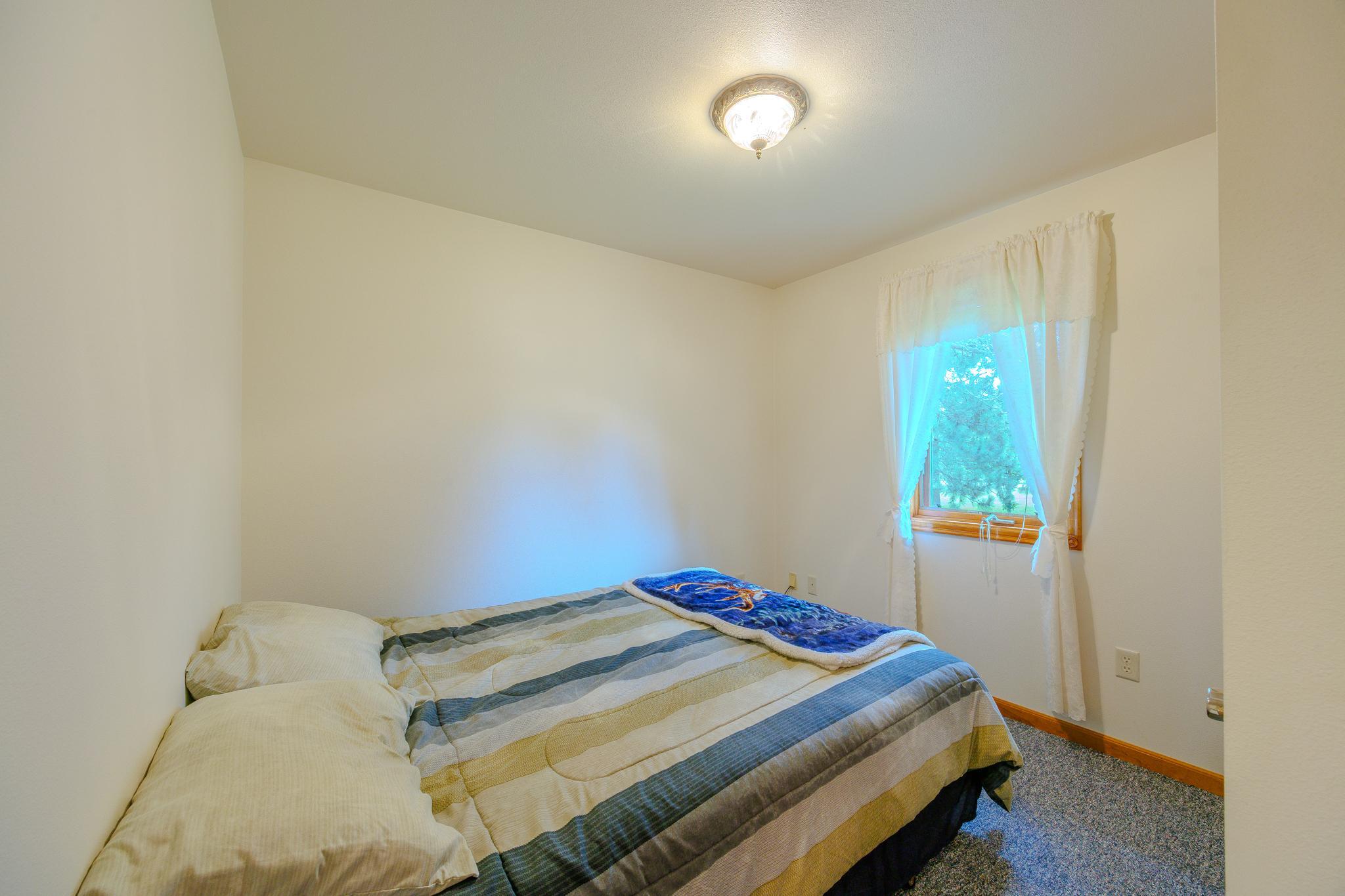 12946 390th Street Property Photo 17