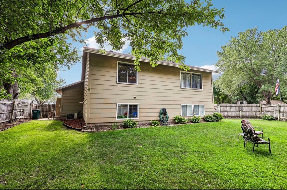687 116th Lane Ne Property Photo 25