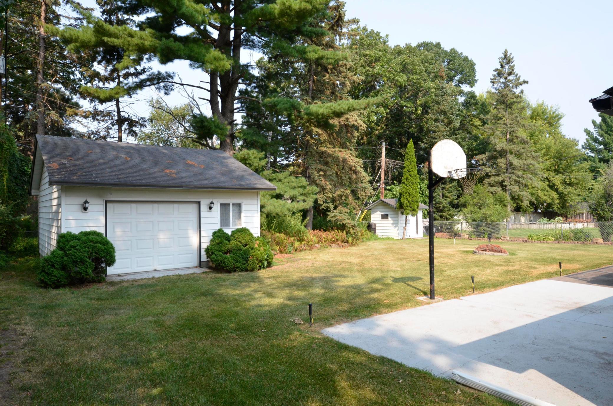 2226 Pleasant View Drive Property Photo 4