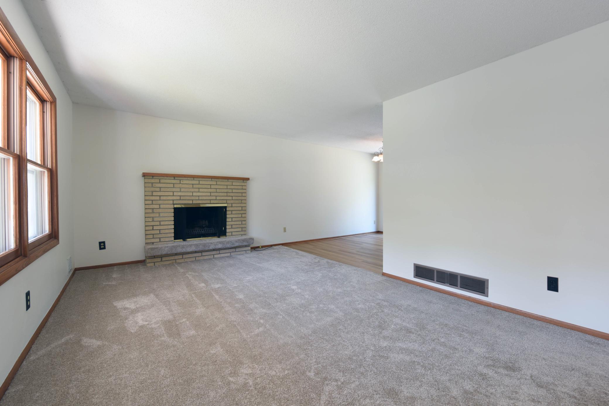2226 Pleasant View Drive Property Photo 9