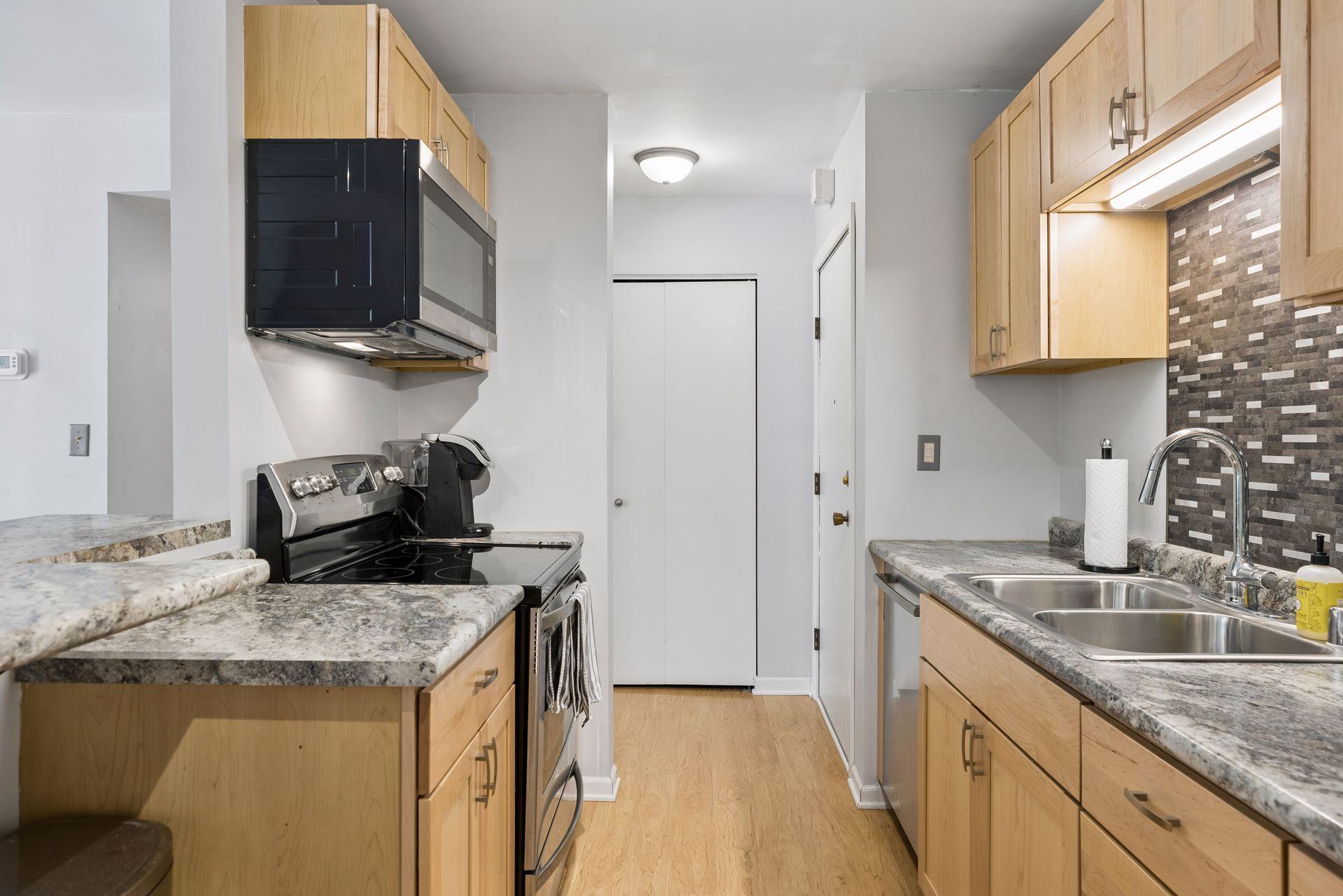 1200 Nicollet Mall 313 Property Photo 6