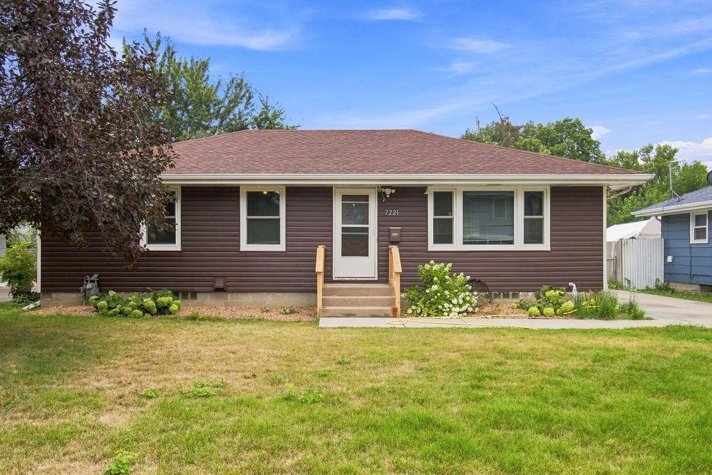 7221 16th Avenue S Property Photo 1