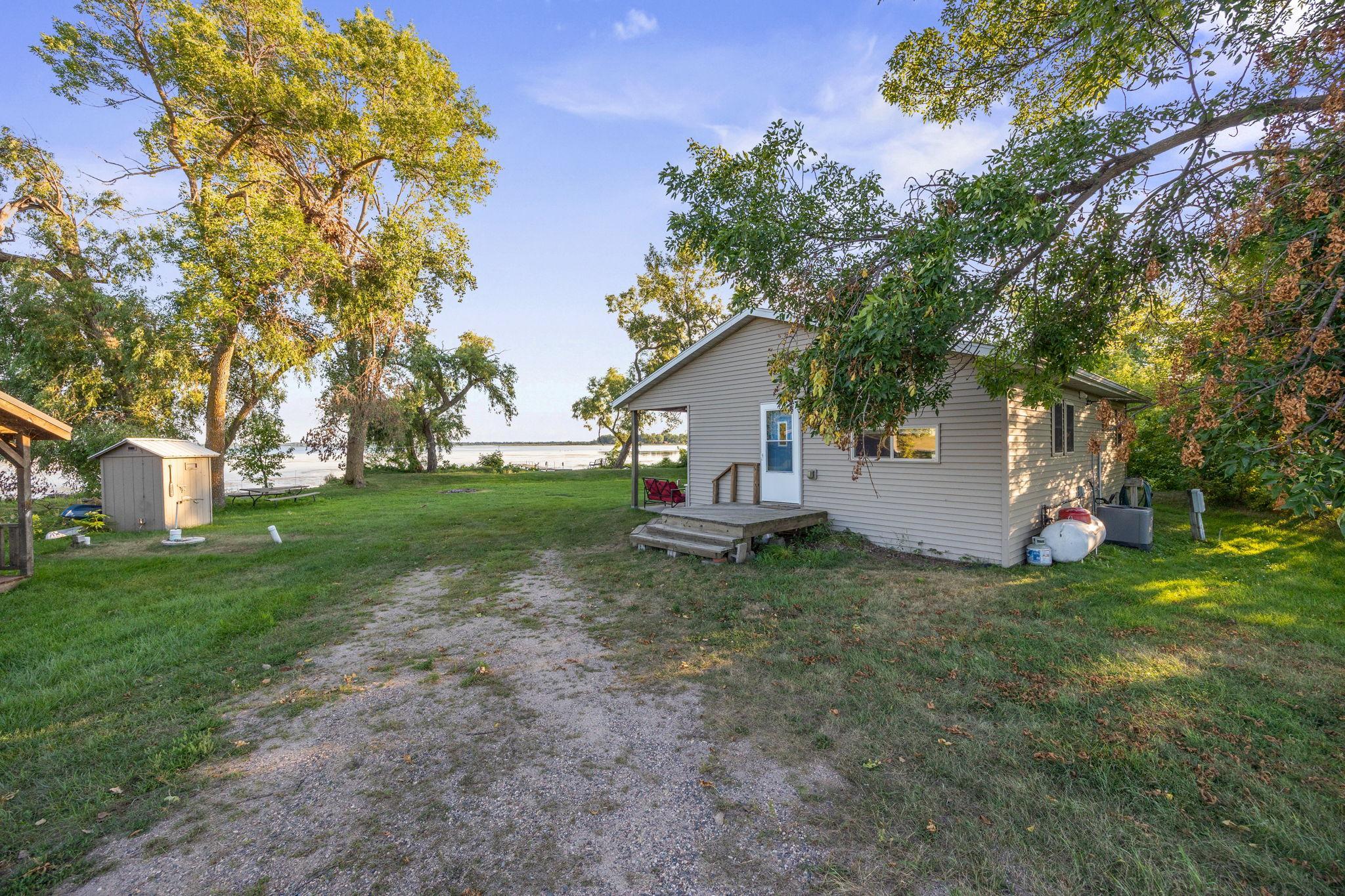 11341 County 10 Property Photo 2