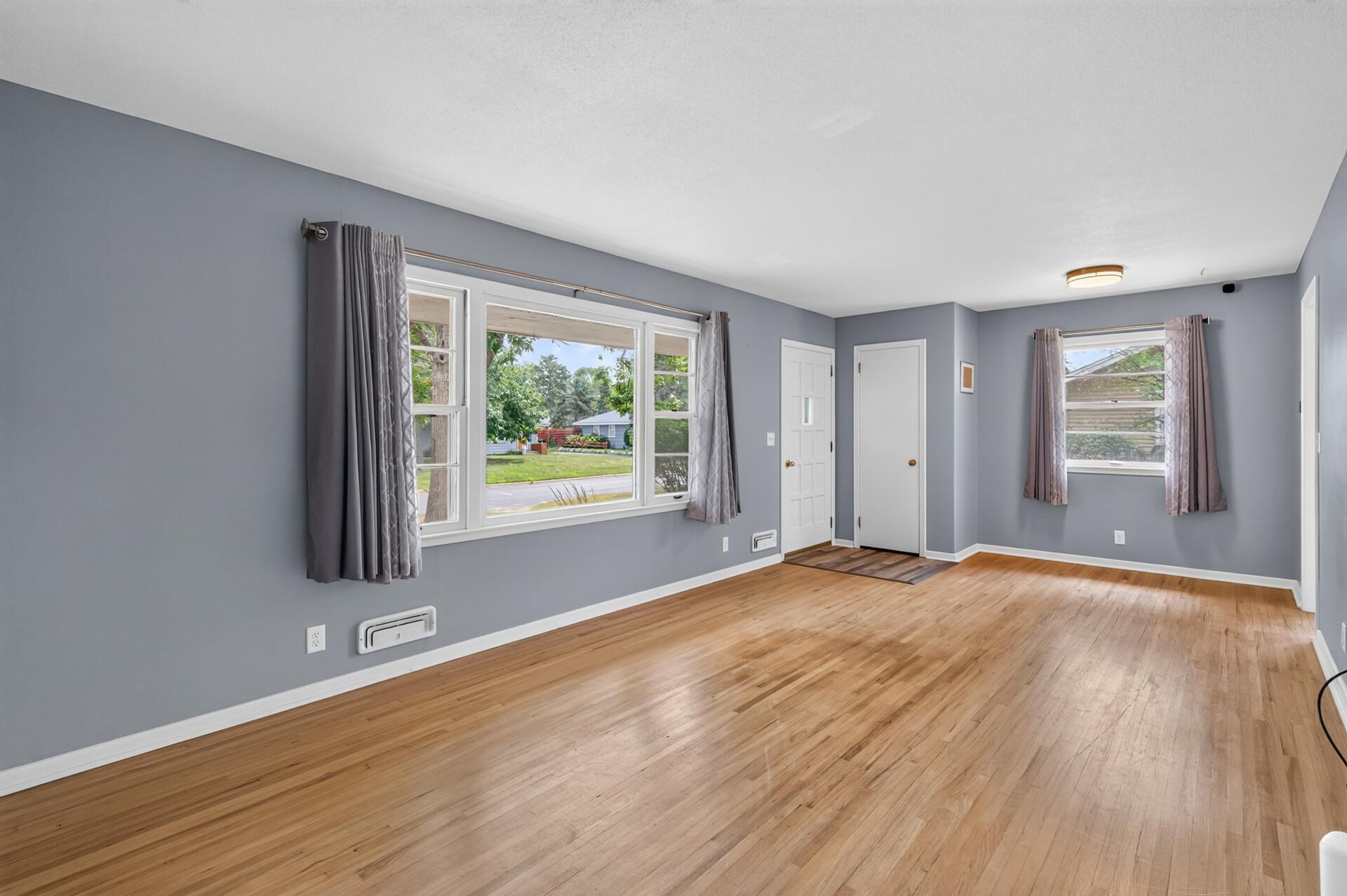 11672 N Heights Drive Nw Property Photo 1