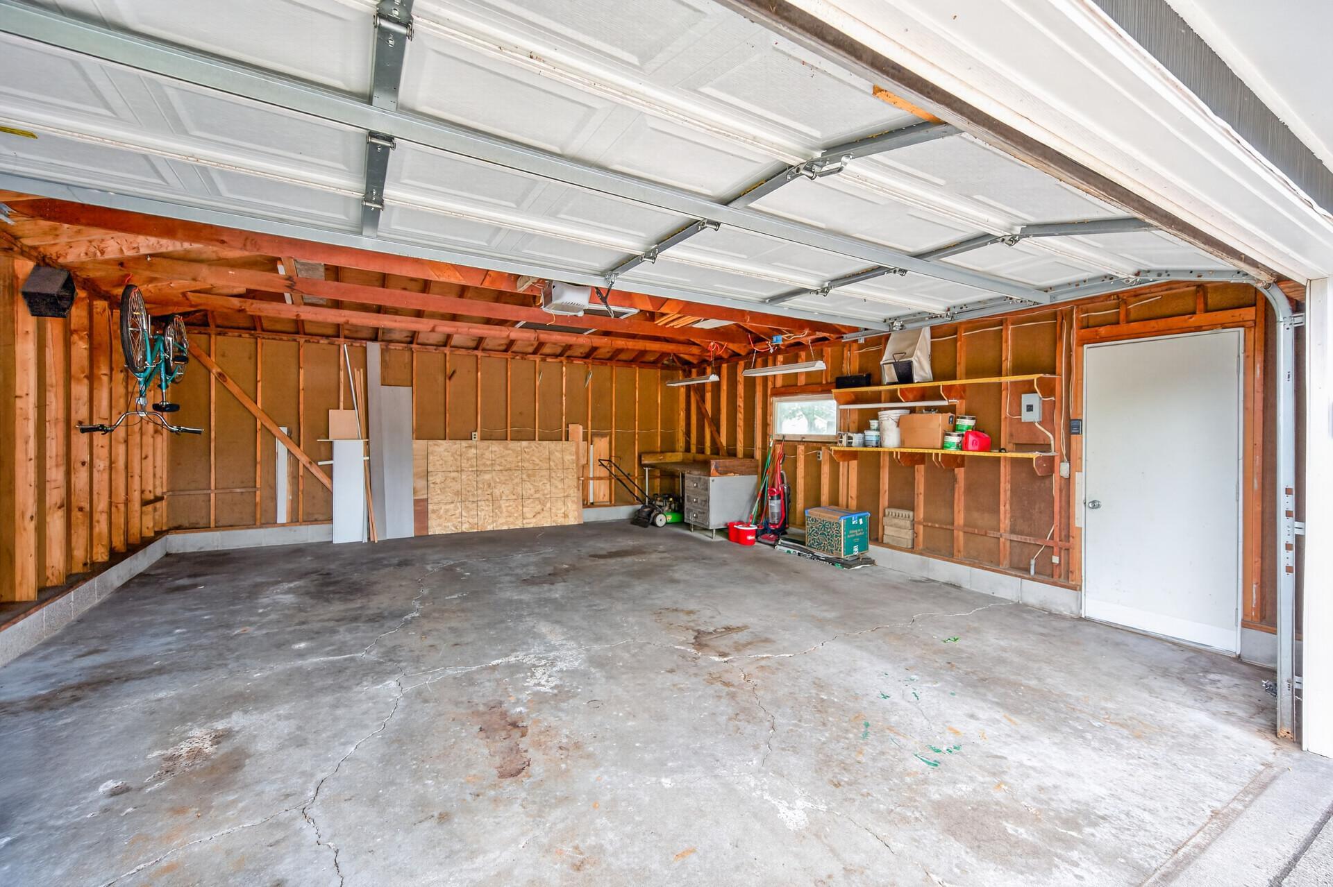 11672 N Heights Drive Nw Property Photo 21
