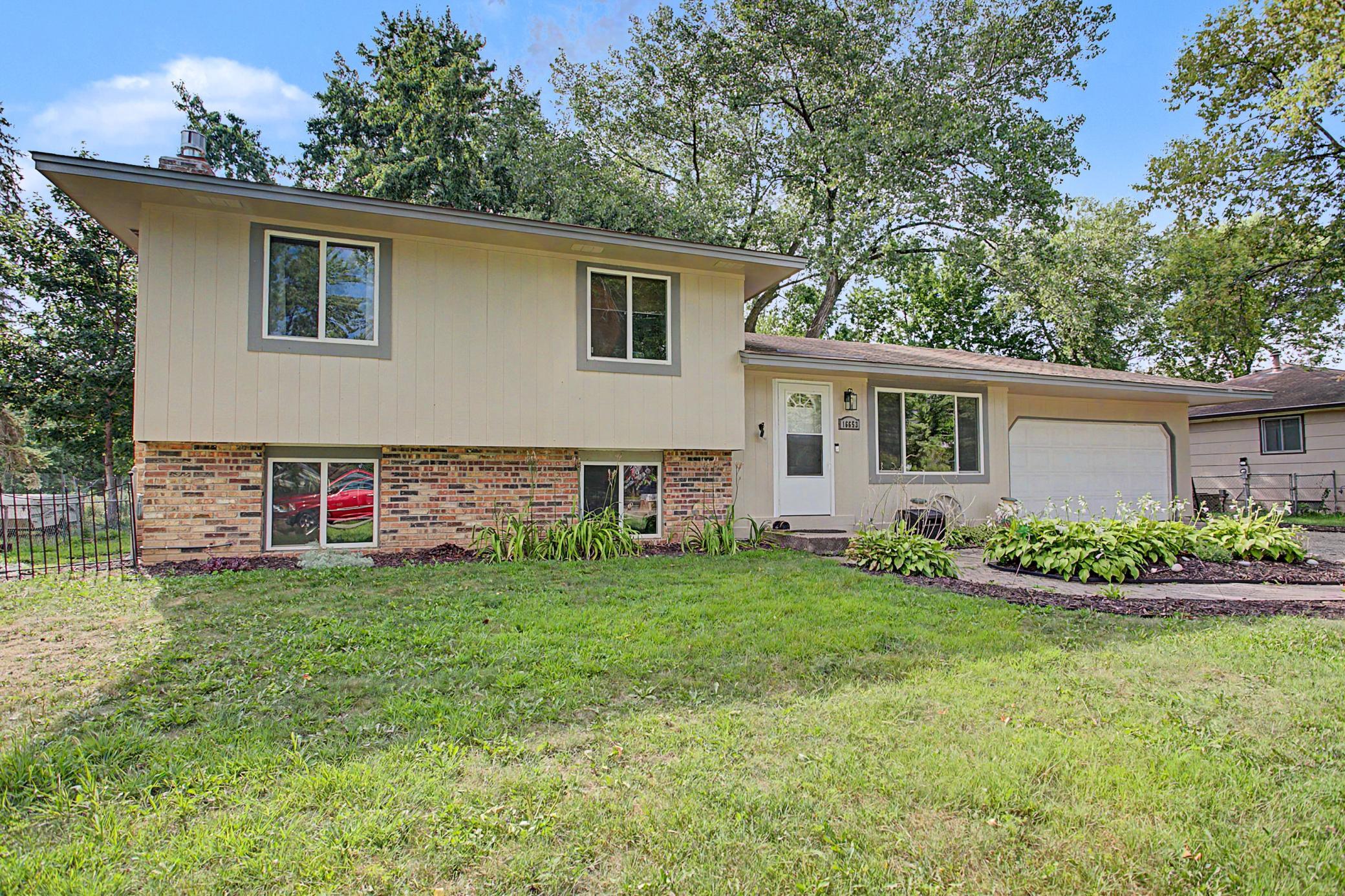 16653 Foliage Avenue W Property Photo 1
