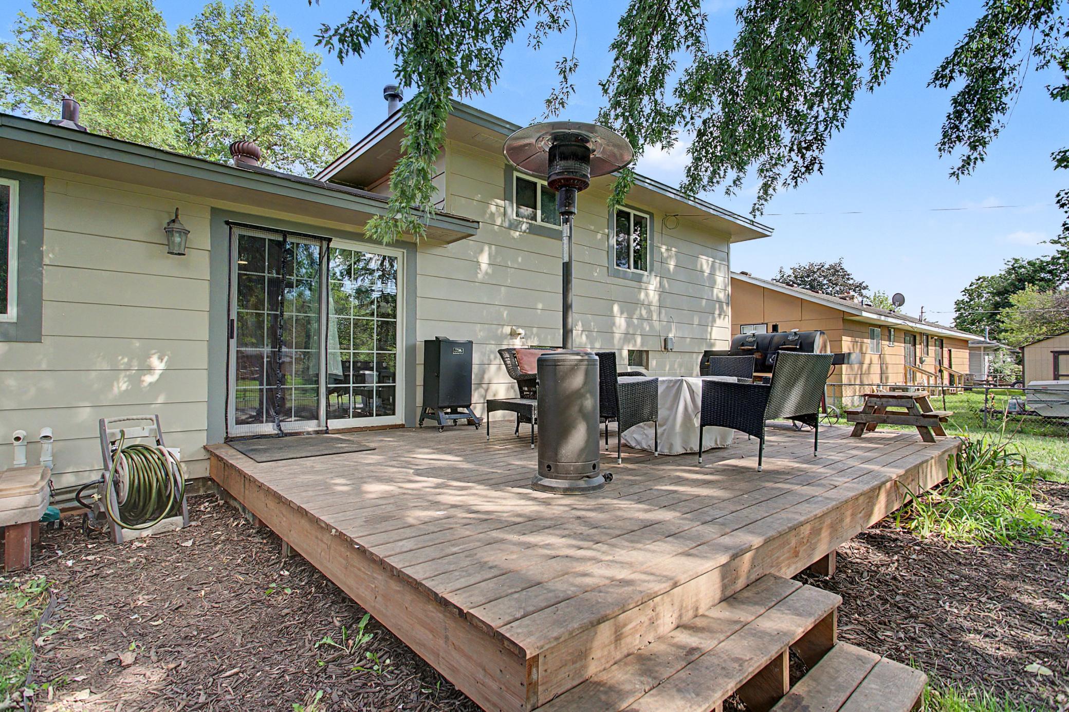 16653 Foliage Avenue W Property Photo 10