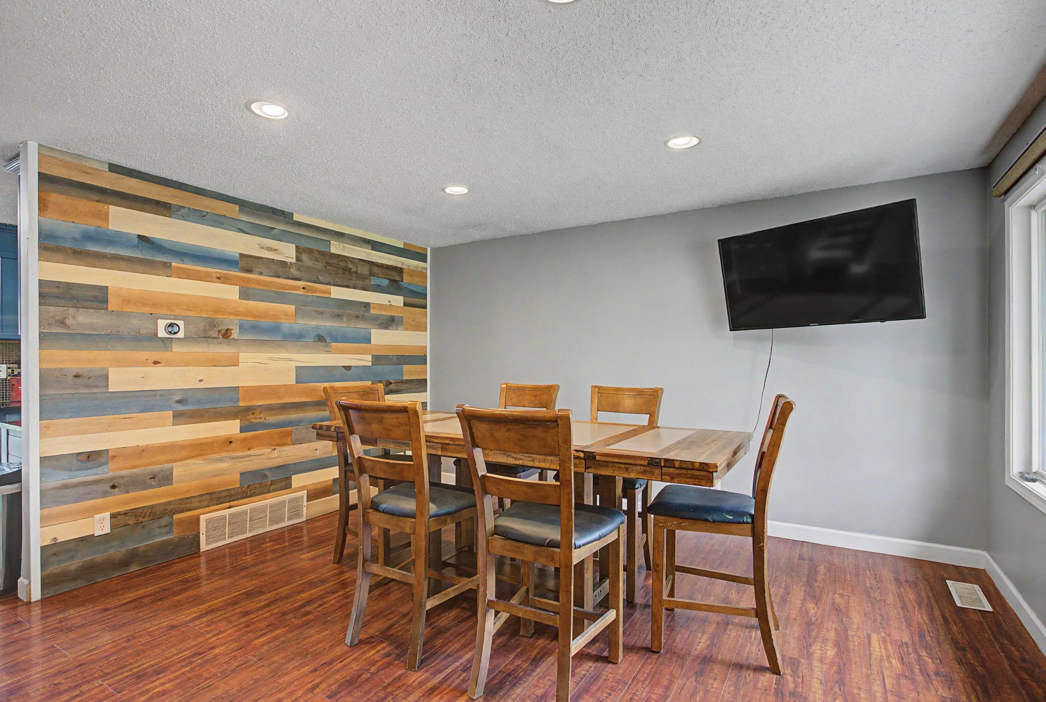 16653 Foliage Avenue W Property Photo 17