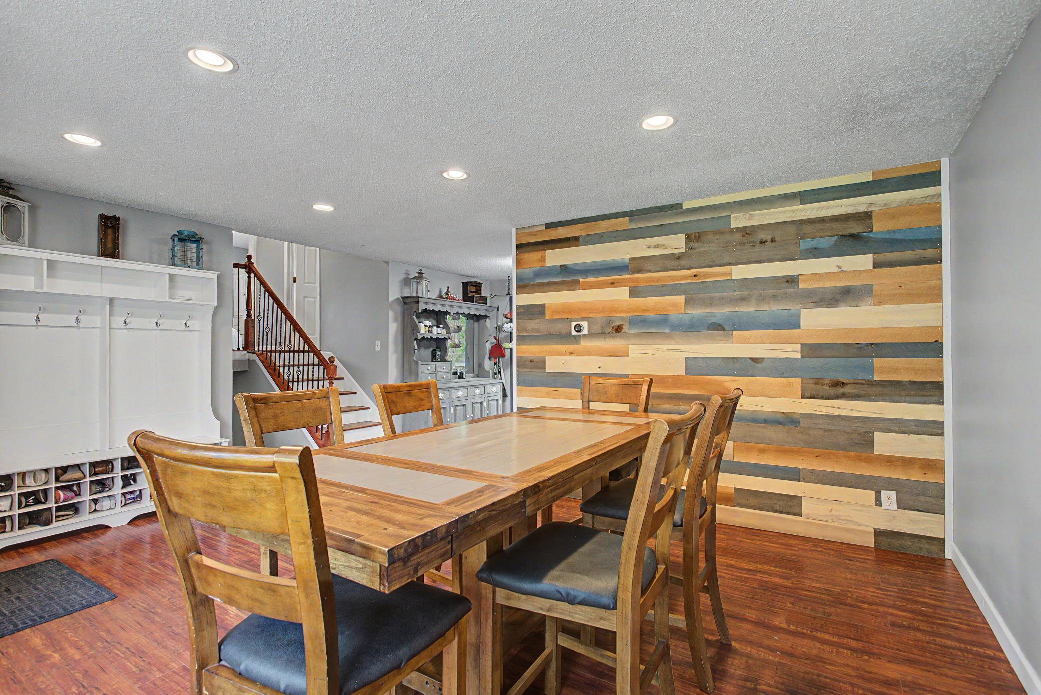 16653 Foliage Avenue W Property Photo 20