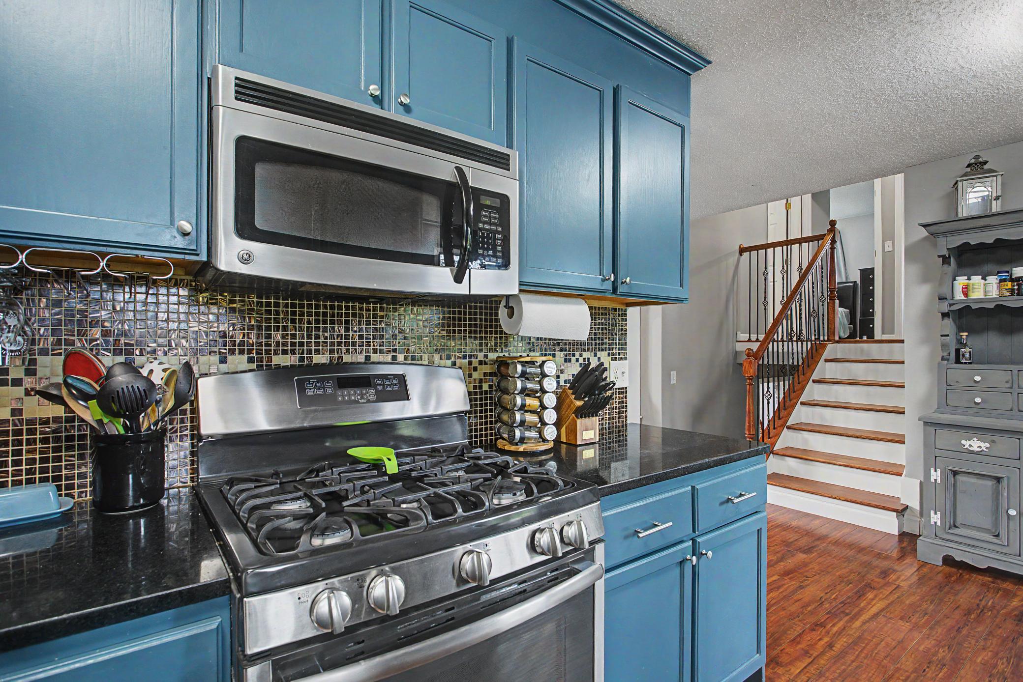 16653 Foliage Avenue W Property Photo 27