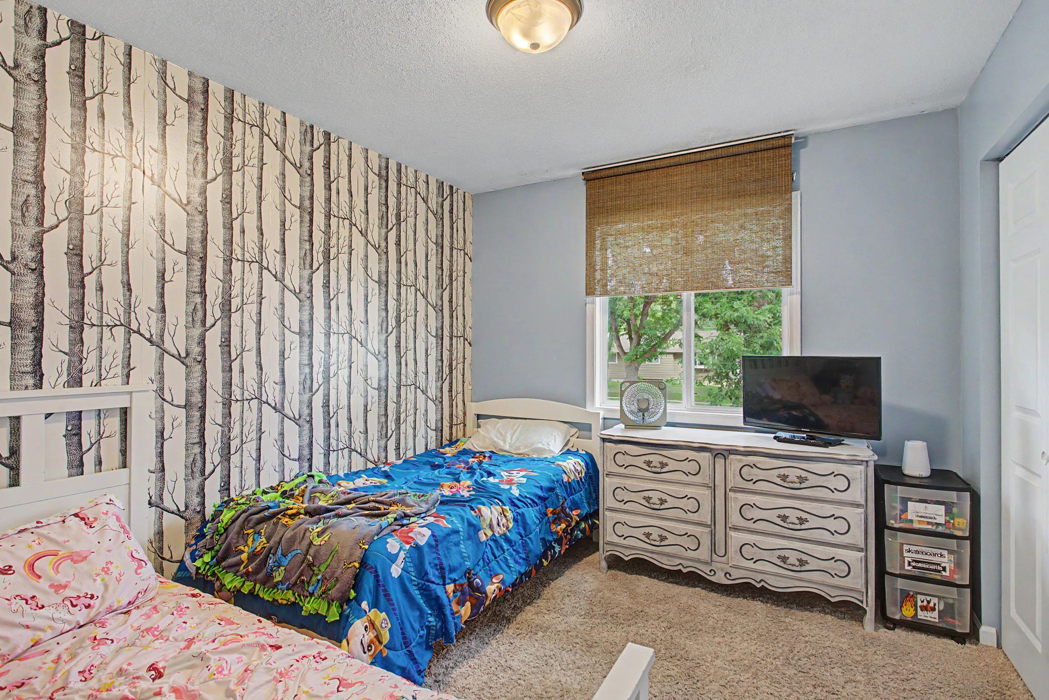 16653 Foliage Avenue W Property Photo 34