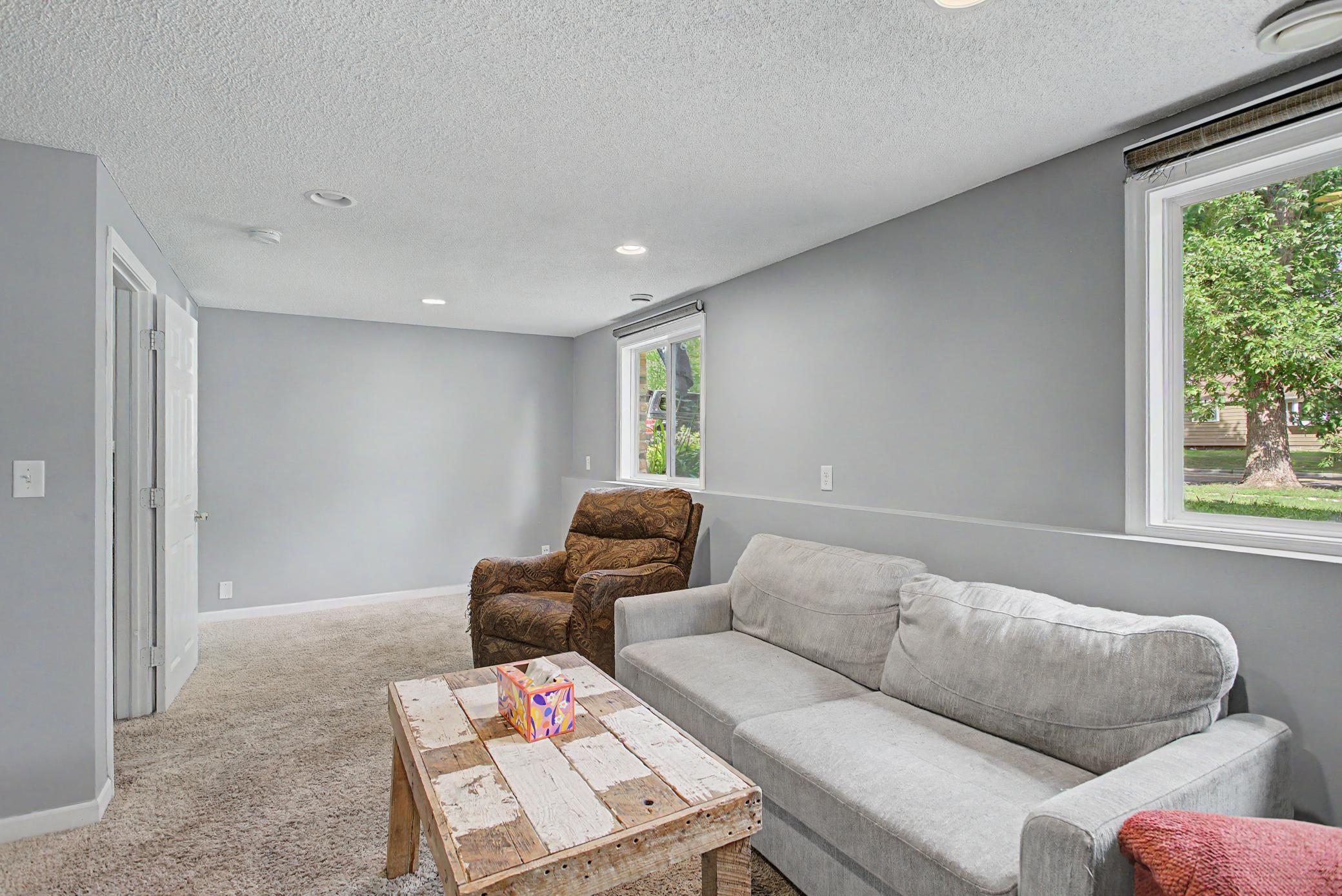 16653 Foliage Avenue W Property Photo 41
