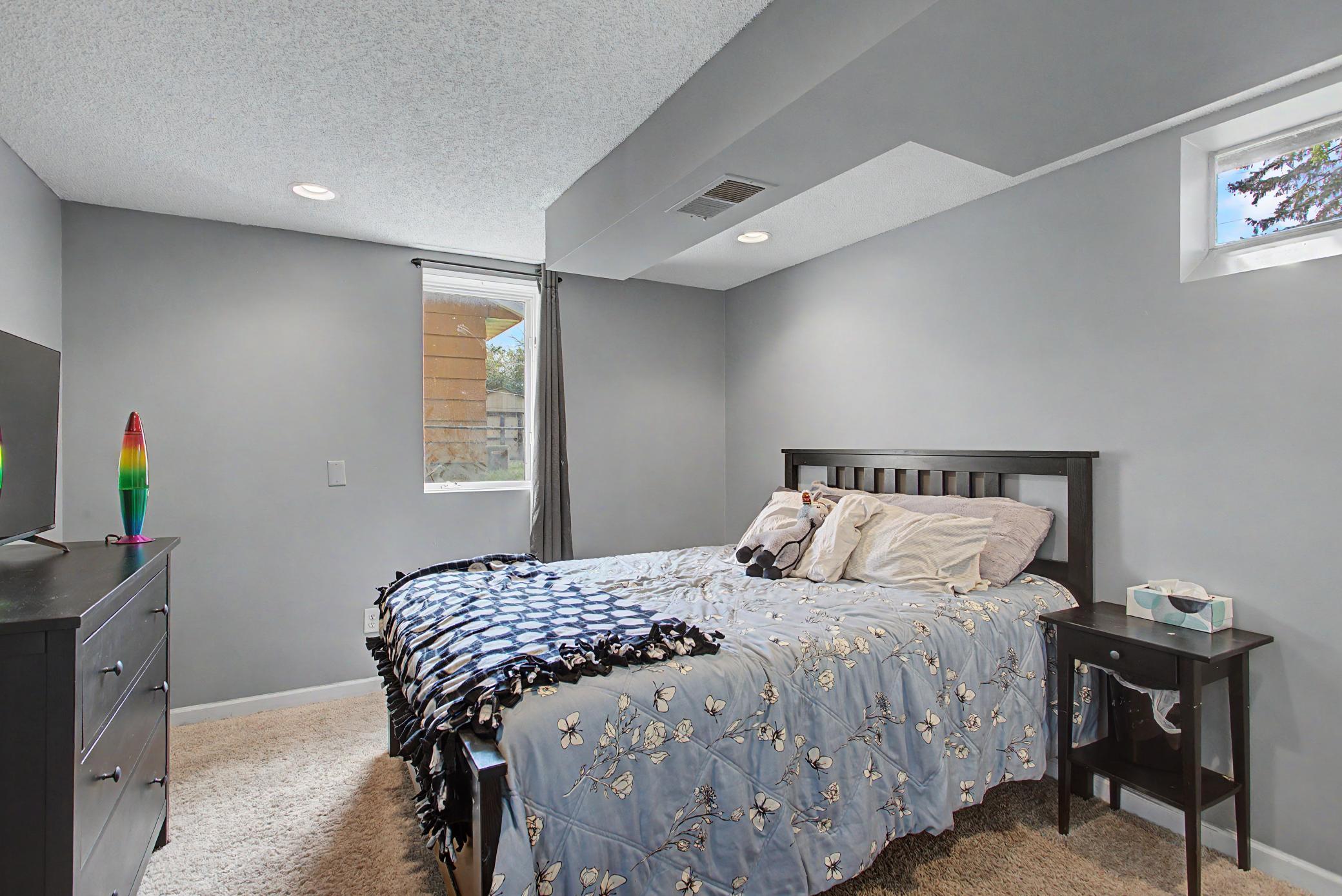 16653 Foliage Avenue W Property Photo 42