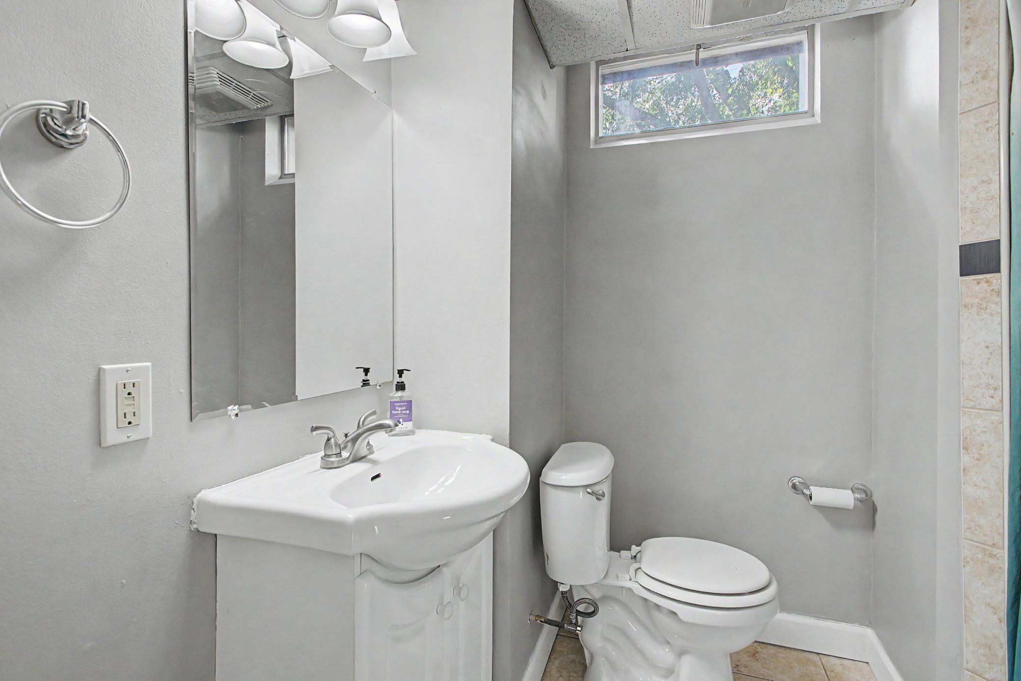 16653 Foliage Avenue W Property Photo 46