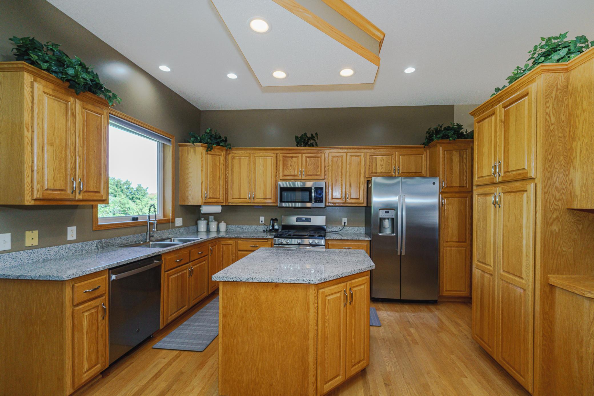 852 Bridle Creek Drive Property Photo 12
