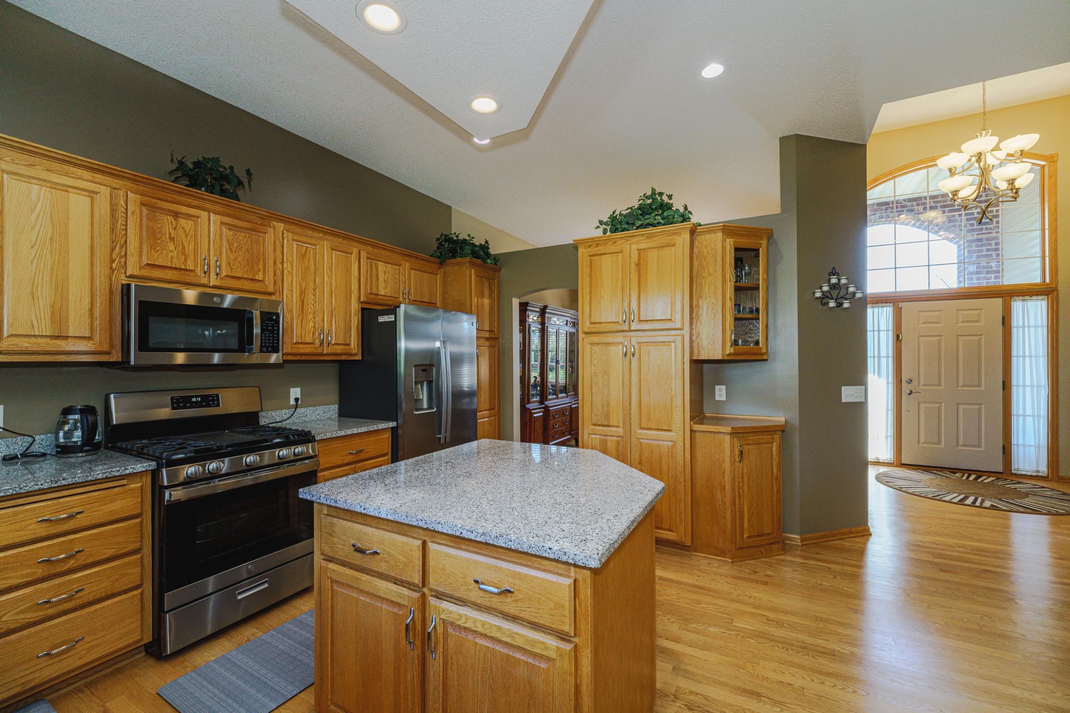 852 Bridle Creek Drive Property Photo 13