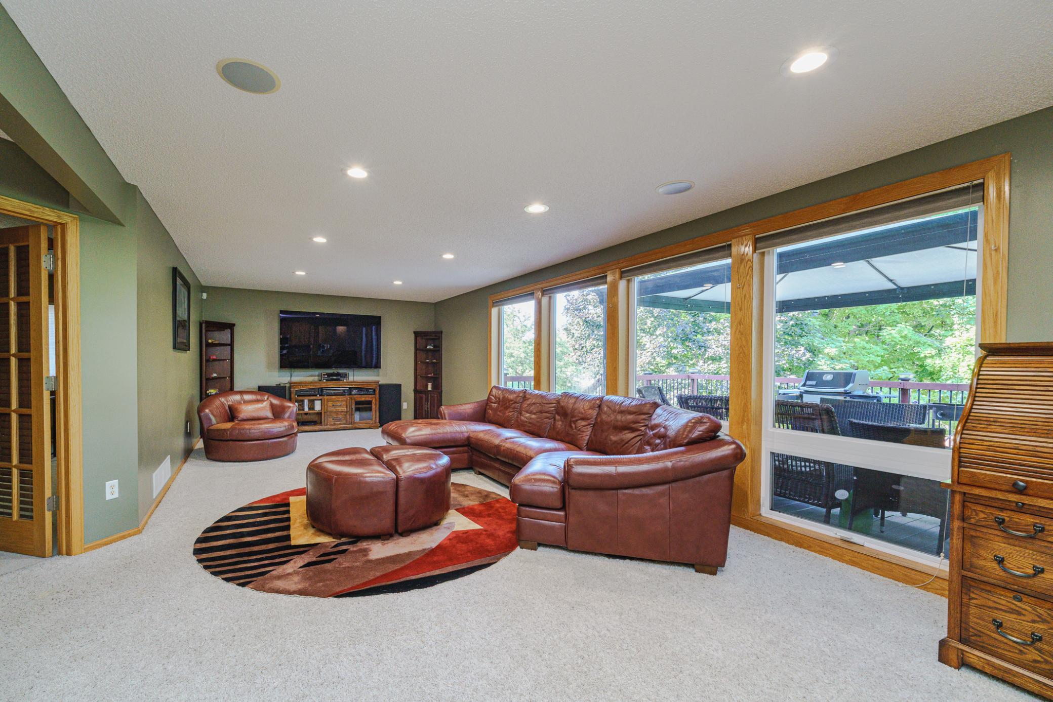 852 Bridle Creek Drive Property Photo 21