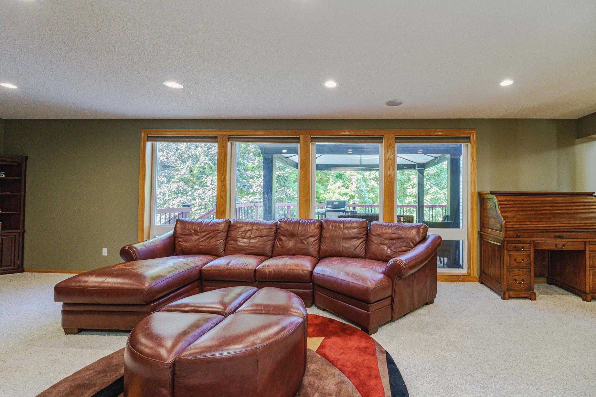 852 Bridle Creek Drive Property Photo 22