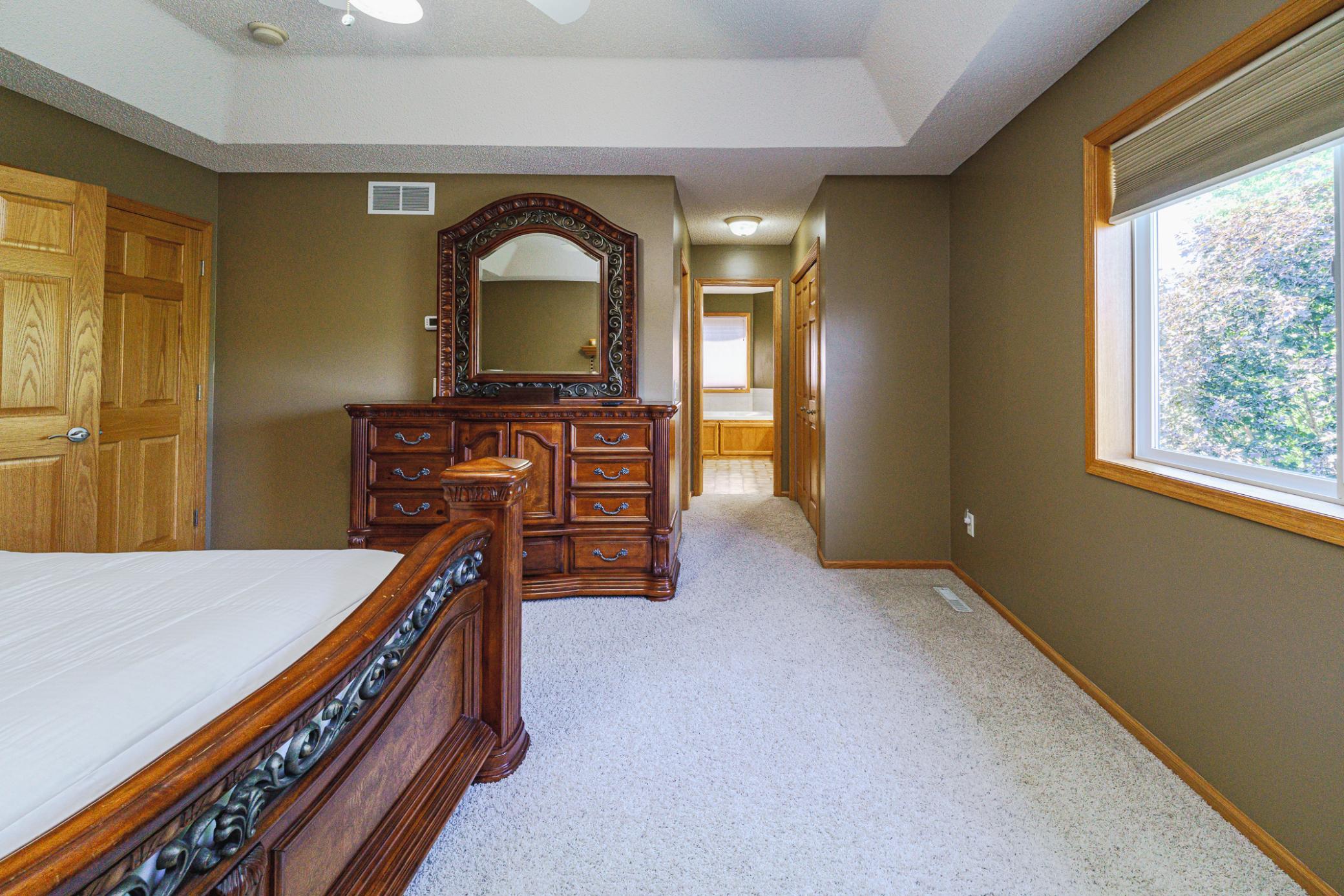 852 Bridle Creek Drive Property Photo 32