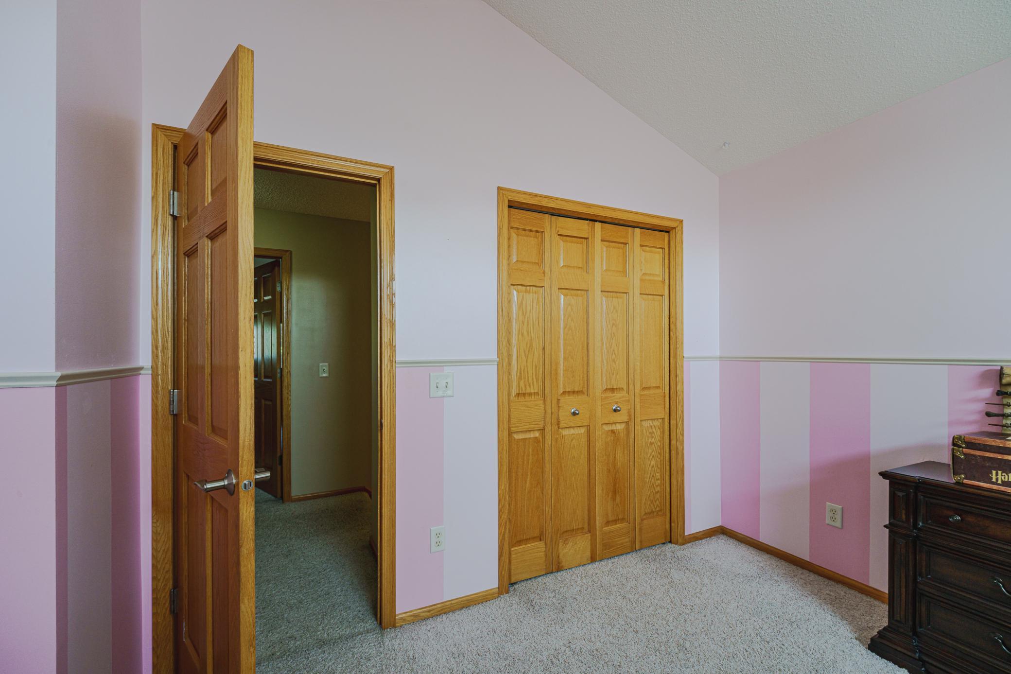 852 Bridle Creek Drive Property Photo 38