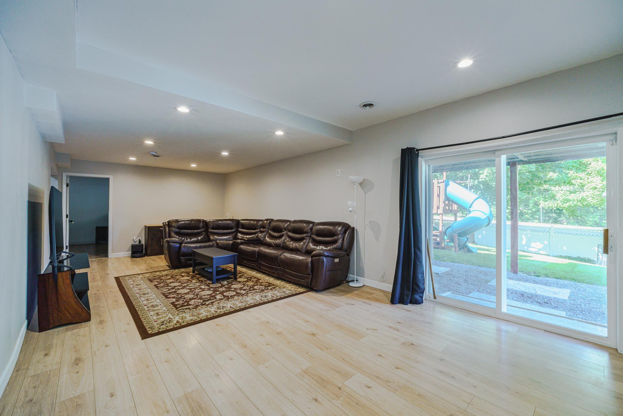 852 Bridle Creek Drive Property Photo 48