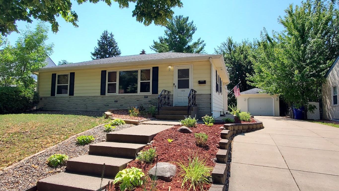1696 Conway Street Property Photo 1