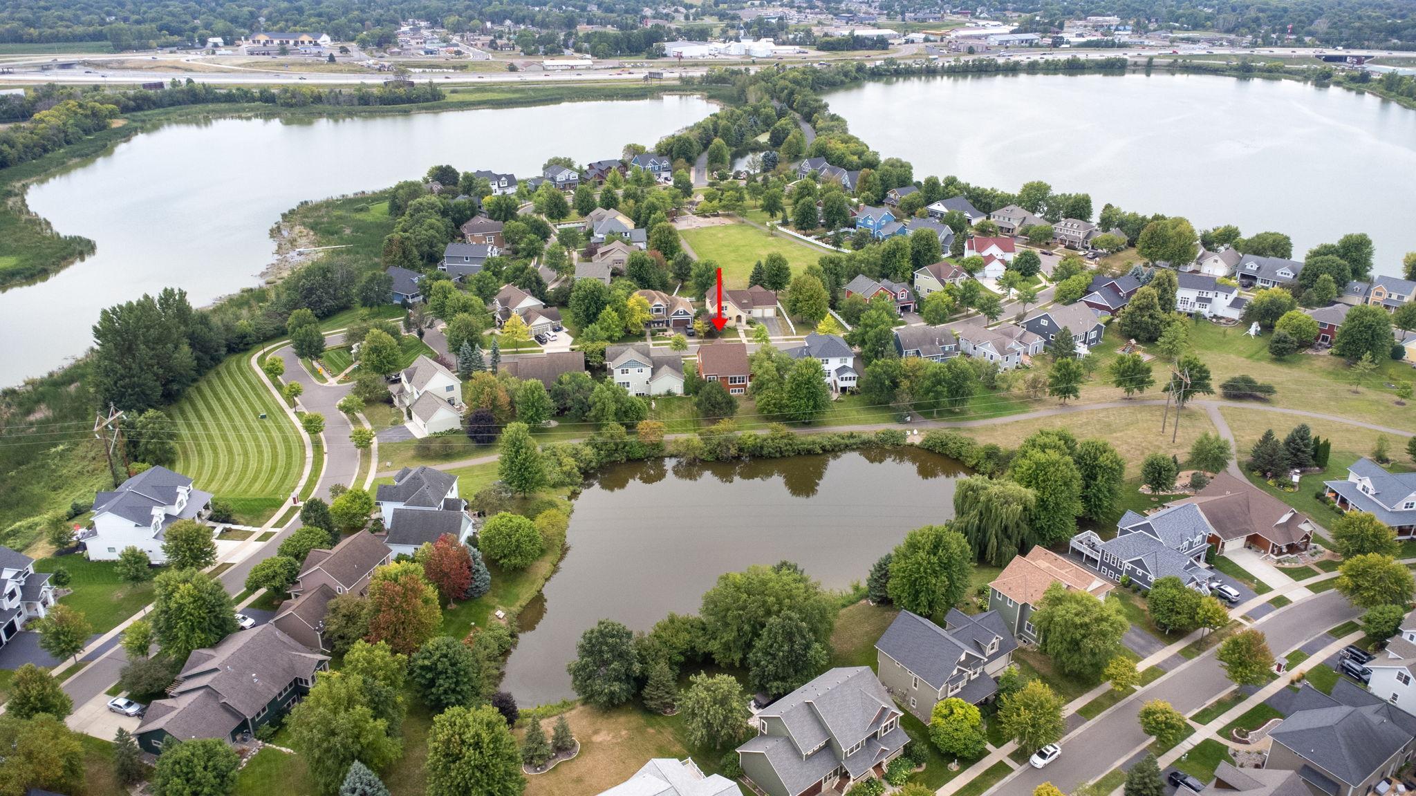11662 Laketowne View Property Photo 39
