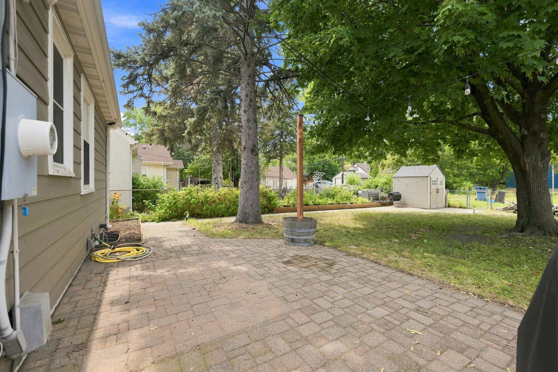 5243 Bryant Avenue N Property Photo 33