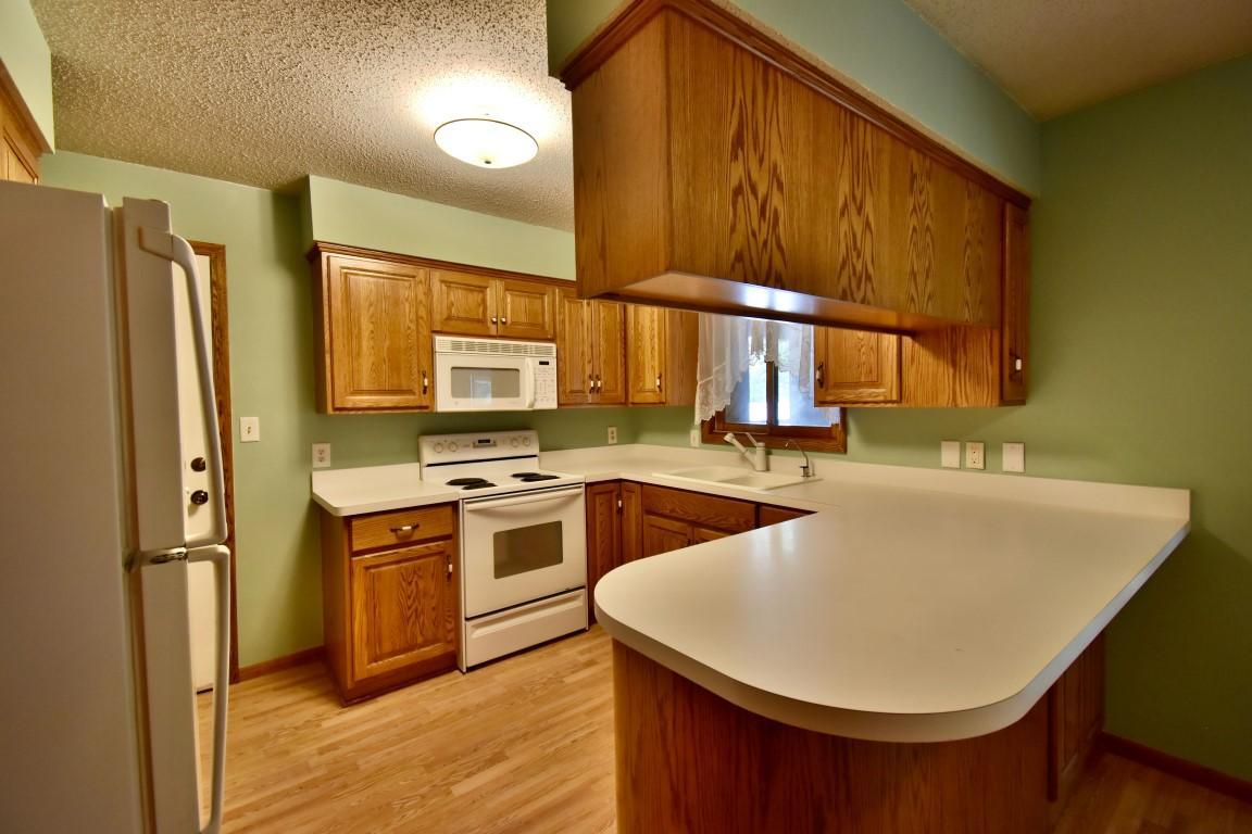 801 Maywood Drive Property Photo 4