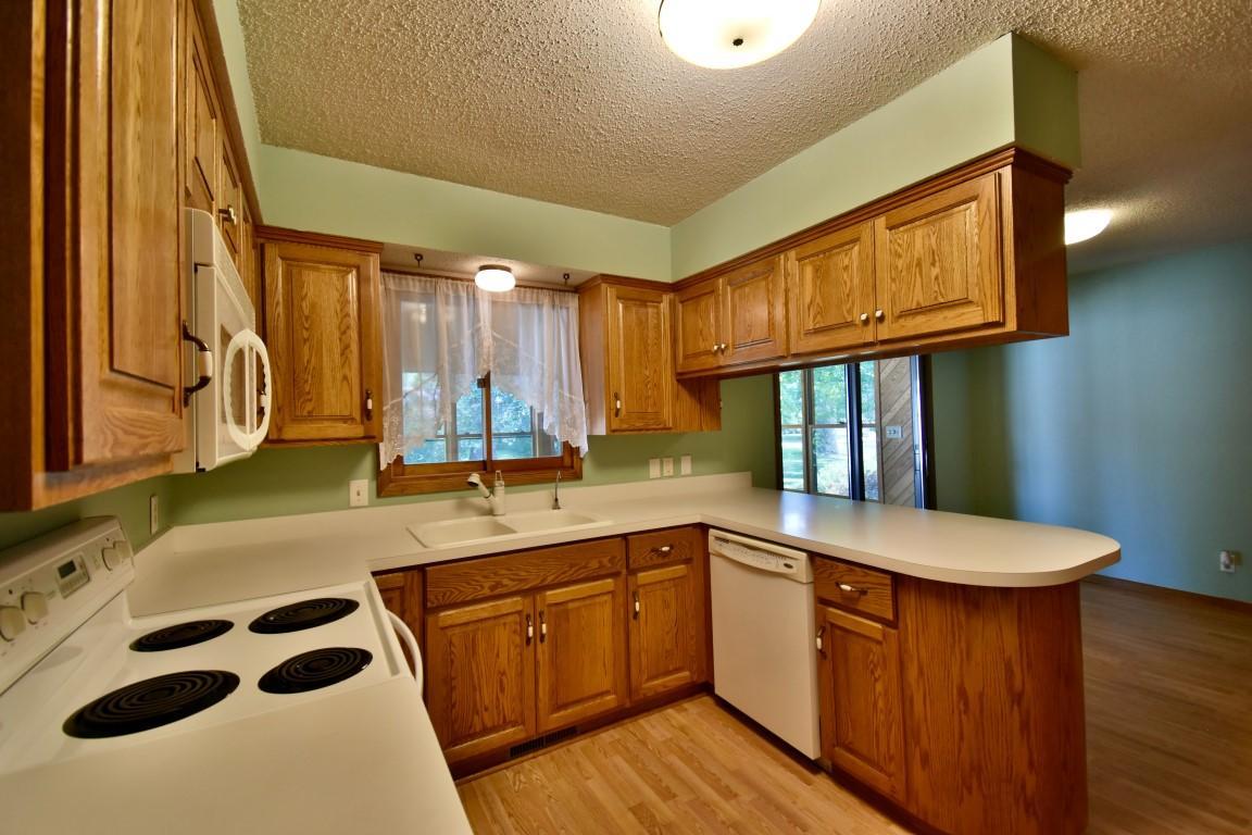 801 Maywood Drive Property Photo 7