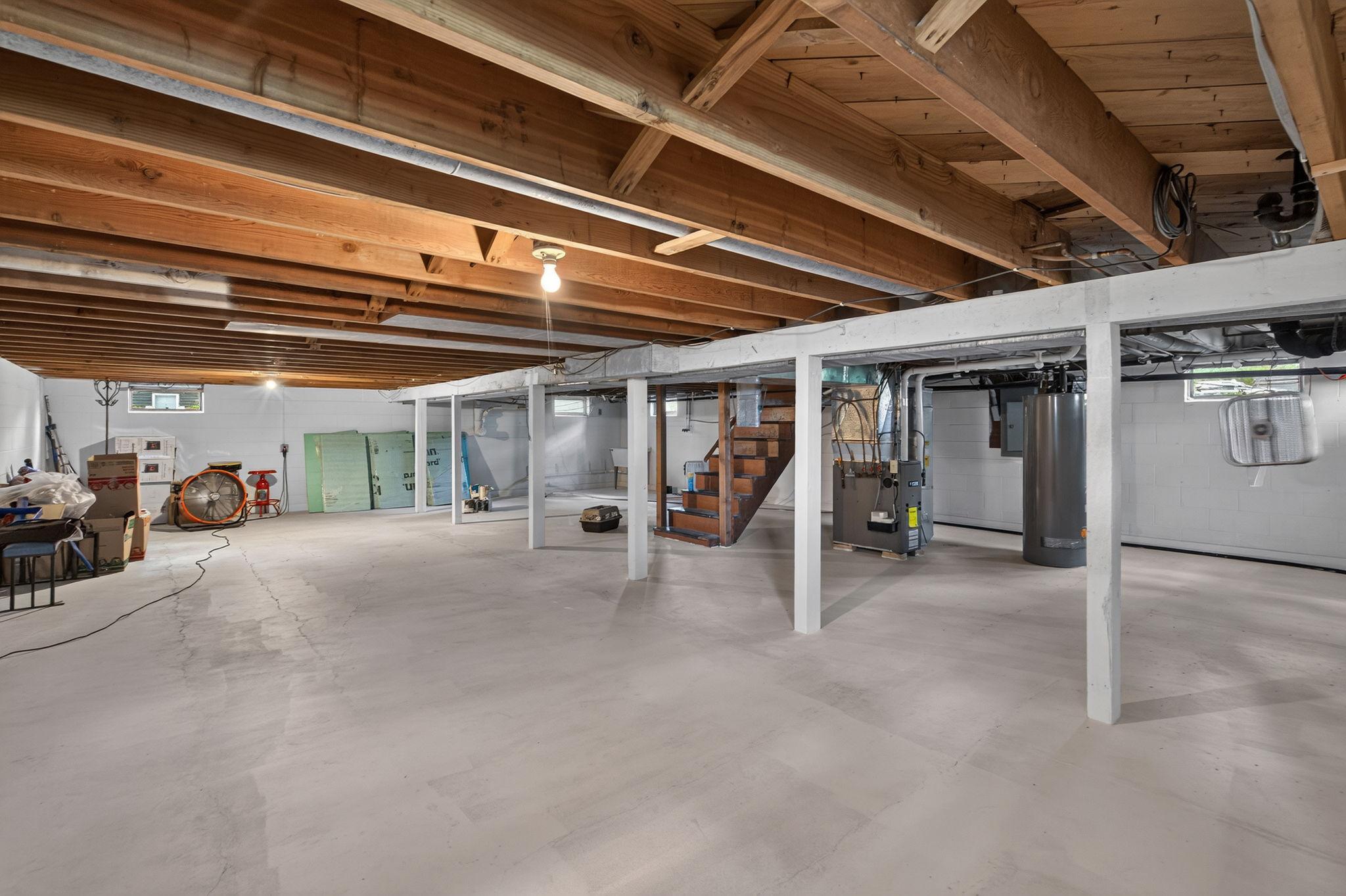 1095 Belview Road Property Photo 7