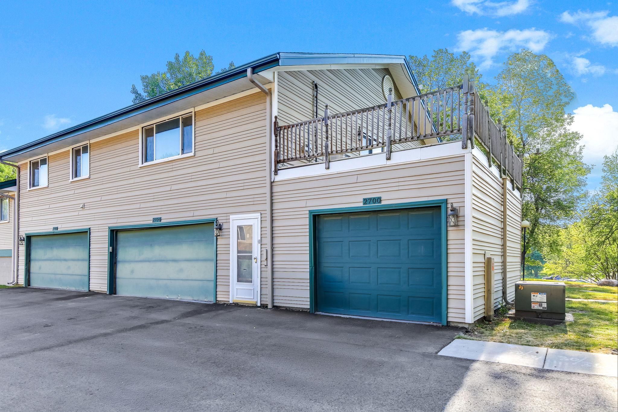 2700 Shenandoah Lane N Property Photo 1